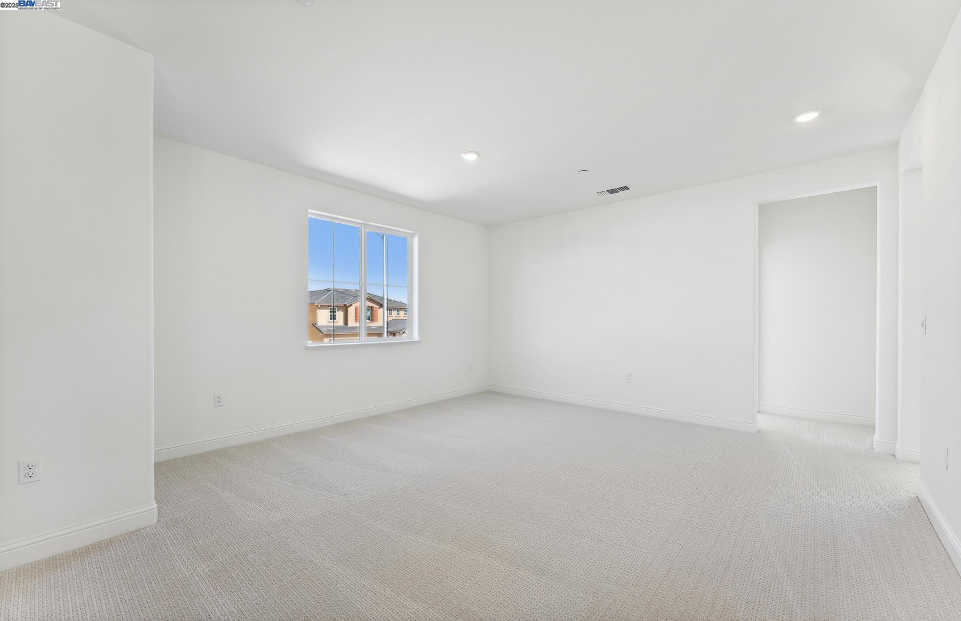 Detail Gallery Image 3 of 60 For 1141 Bradbury Dr, Discovery Bay,  CA 94505 - 6 Beds | 4 Baths