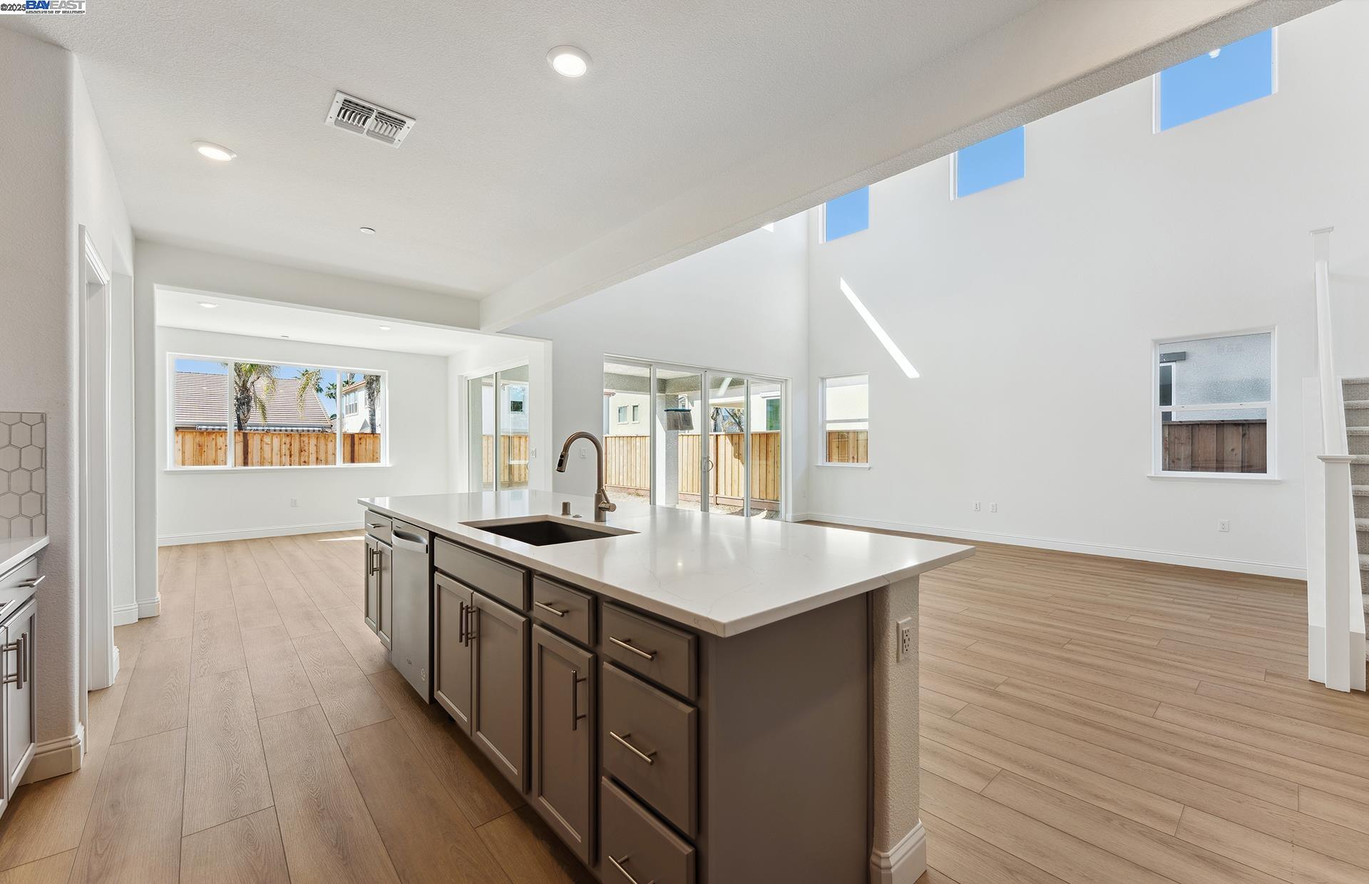 Detail Gallery Image 49 of 60 For 1141 Bradbury Dr, Discovery Bay,  CA 94505 - 6 Beds | 4 Baths