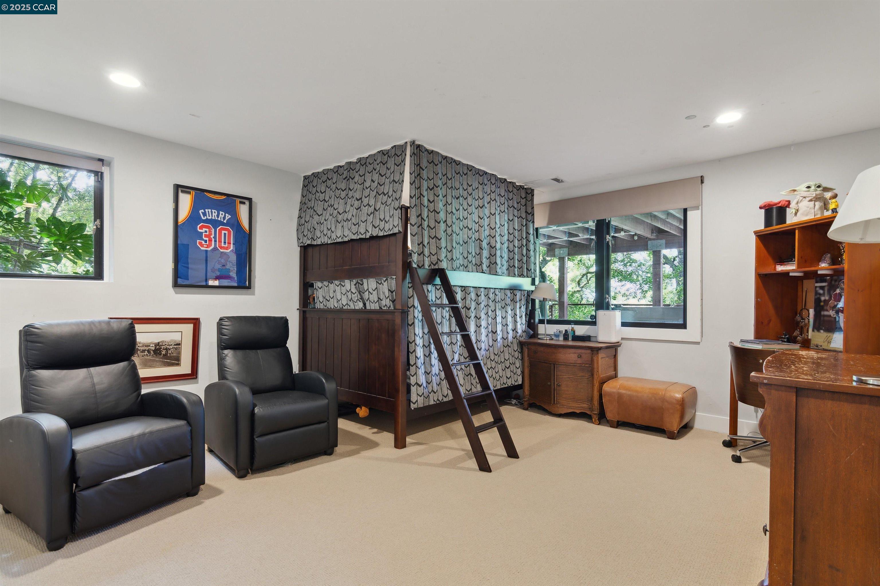 20 Mira Loma Rd, Orinda, California 94563, 3 Bedrooms Bedrooms, 8 Rooms Rooms,3 BathroomsBathrooms,Residential Lease,For Rent,20 Mira Loma Rd,41095229