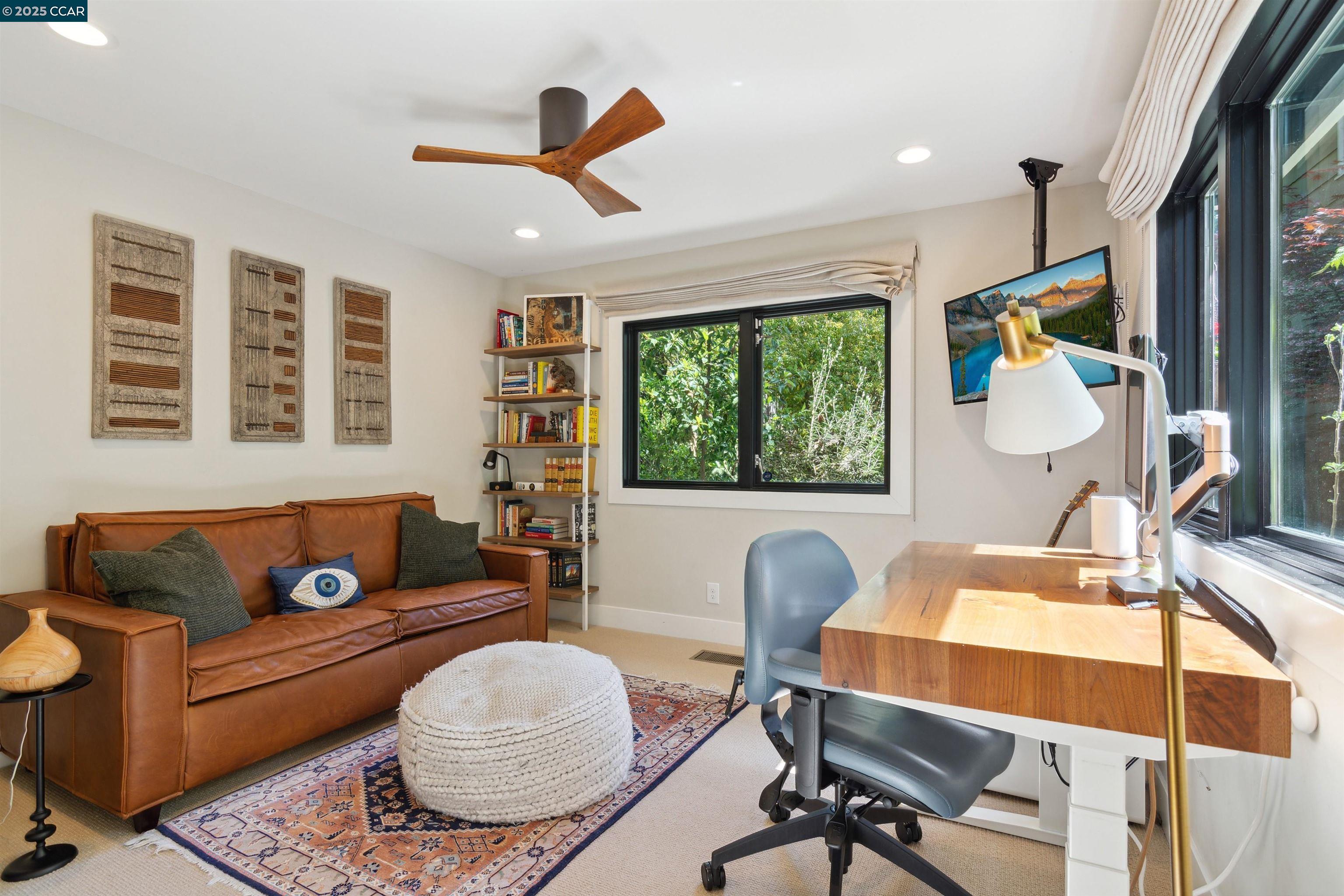 20 Mira Loma Rd, Orinda, California 94563, 3 Bedrooms Bedrooms, 8 Rooms Rooms,3 BathroomsBathrooms,Residential Lease,For Rent,20 Mira Loma Rd,41095229
