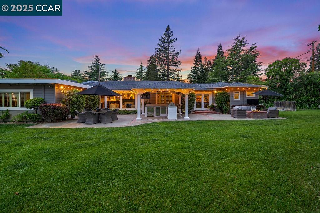 Detail Gallery Image 1 of 1 For 1110 Homestead Ave, Walnut Creek,  CA 94598 - 4 Beds | 3 Baths