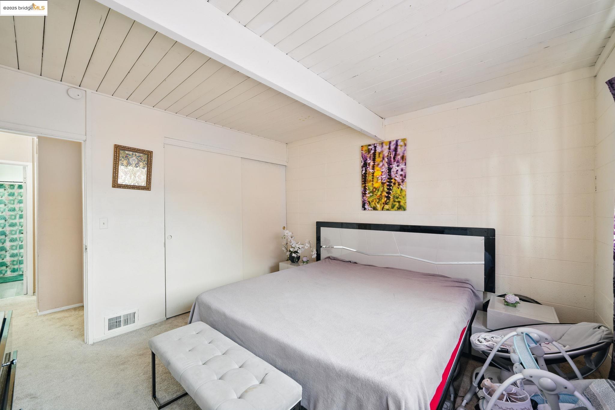 27505 Tampa Avenue # 16, Hayward, California 94544, 2 Bedrooms Bedrooms, 4 Rooms Rooms,1 BathroomBathrooms,Residential Lease,For Rent,27505 Tampa Avenue # 16,41095238