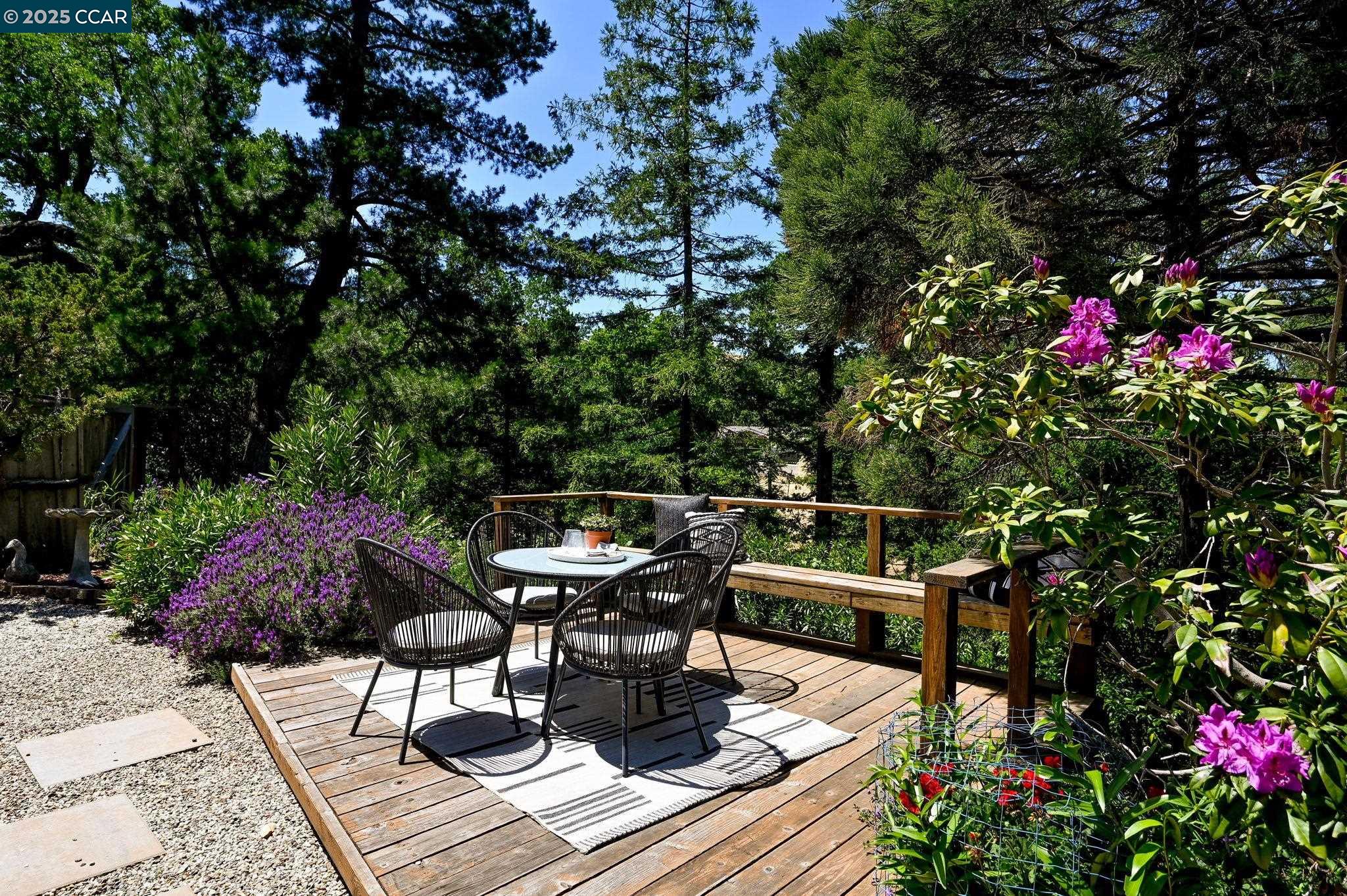 Detail Gallery Image 24 of 45 For 241 Lombardi Cir, Walnut Creek,  CA 94598 - 3 Beds | 2 Baths