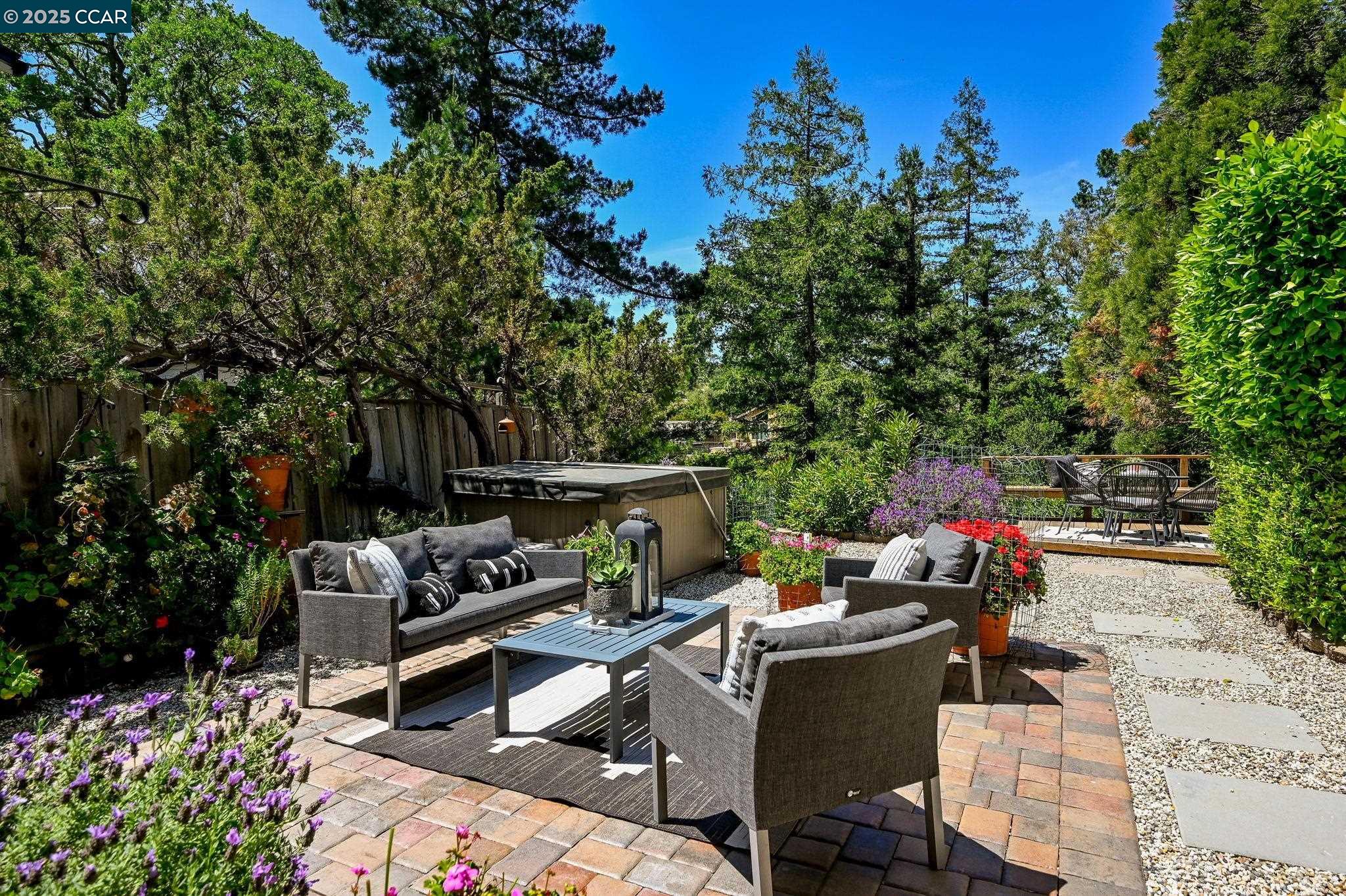 Detail Gallery Image 29 of 45 For 241 Lombardi Cir, Walnut Creek,  CA 94598 - 3 Beds | 2 Baths