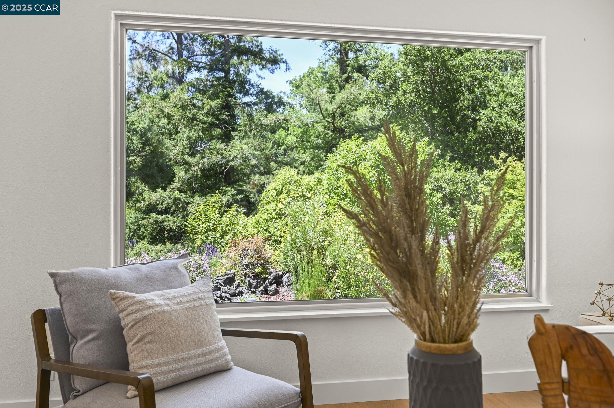 Detail Gallery Image 8 of 45 For 241 Lombardi Cir, Walnut Creek,  CA 94598 - 3 Beds | 2 Baths