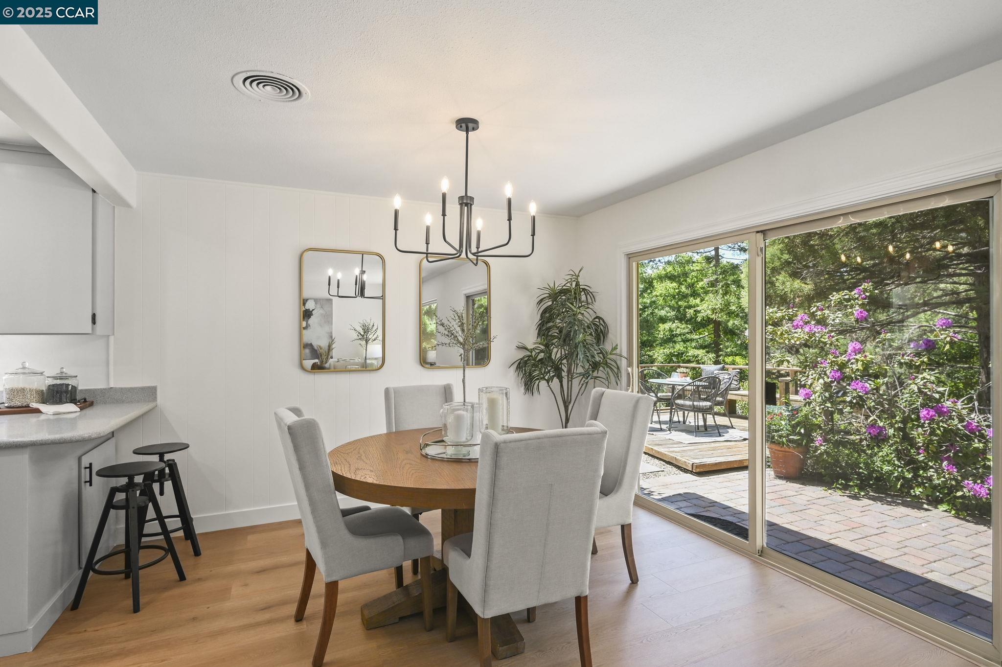 Detail Gallery Image 9 of 45 For 241 Lombardi Cir, Walnut Creek,  CA 94598 - 3 Beds | 2 Baths