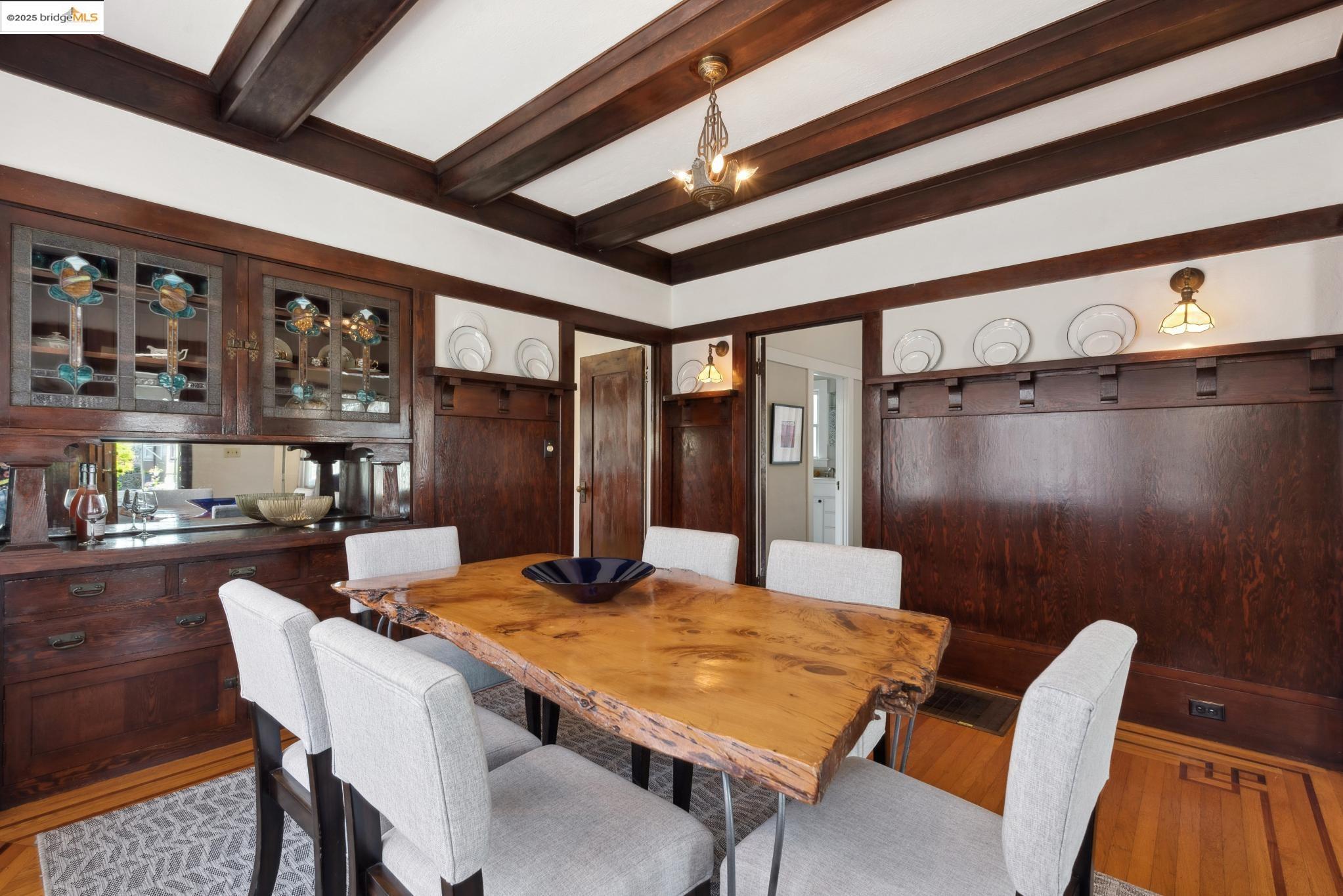 Detail Gallery Image 15 of 41 For 1820 Wood St, Alameda,  CA 94501 - 2 Beds | 1 Baths