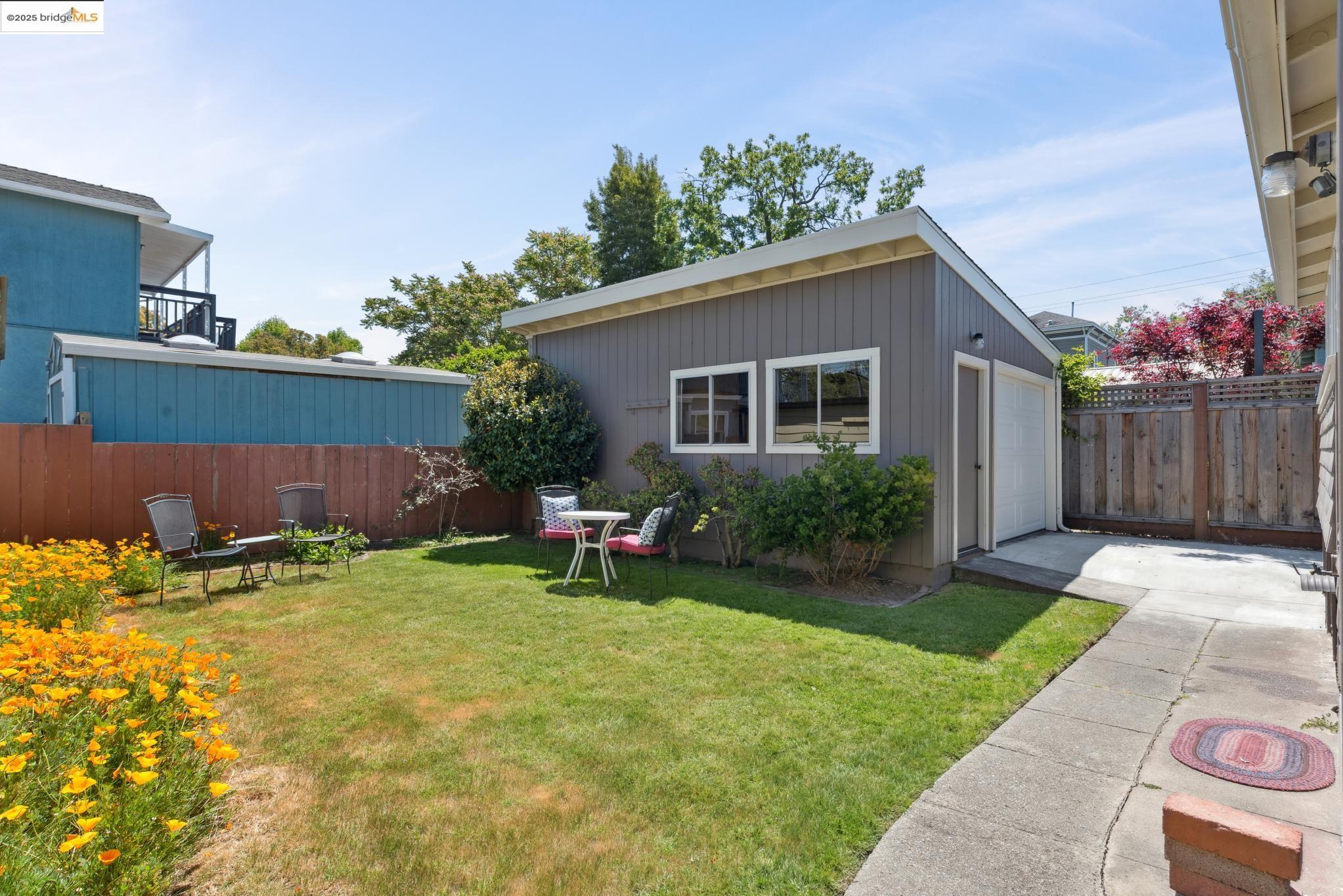 Detail Gallery Image 35 of 41 For 1820 Wood St, Alameda,  CA 94501 - 2 Beds | 1 Baths