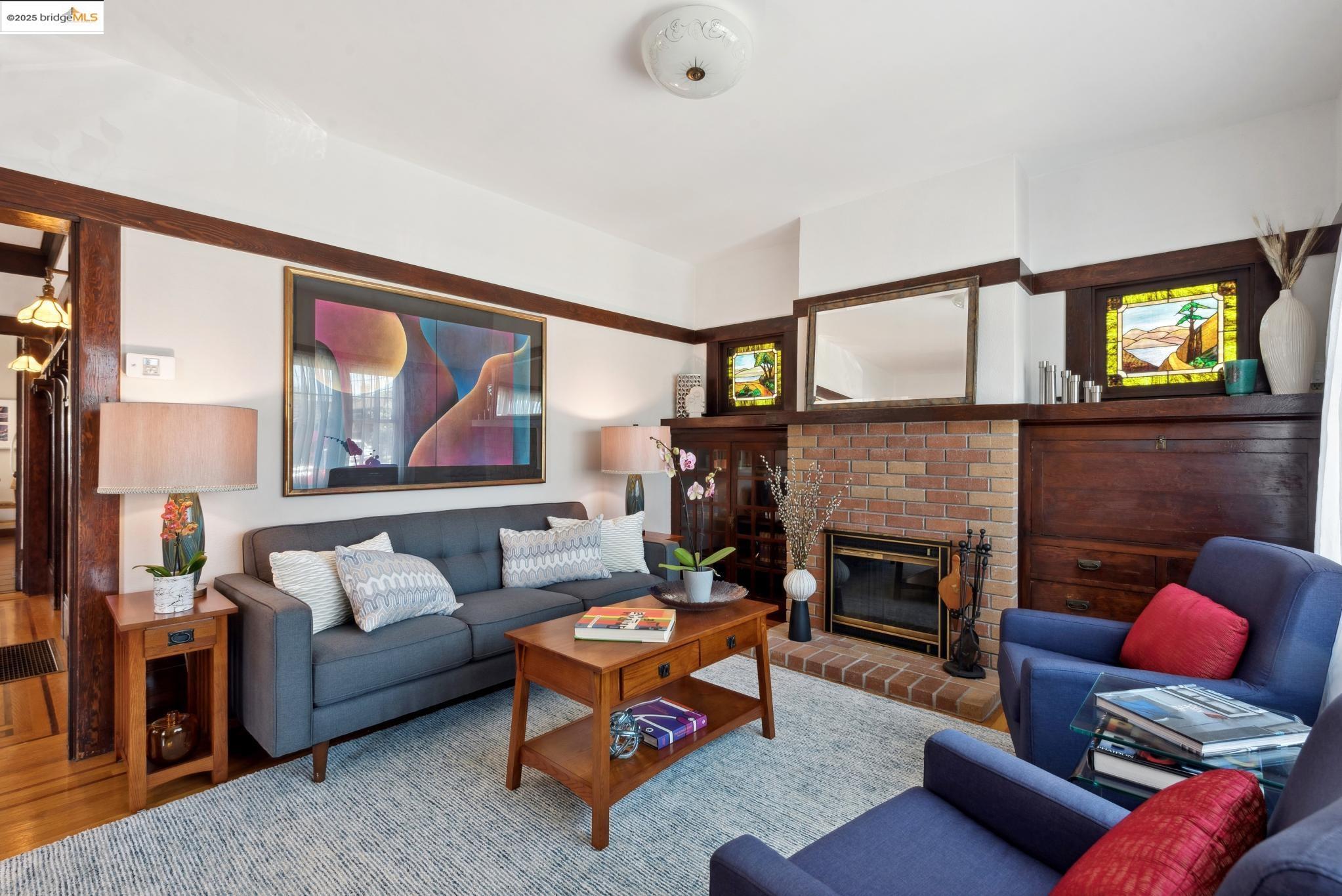 Detail Gallery Image 8 of 41 For 1820 Wood St, Alameda,  CA 94501 - 2 Beds | 1 Baths