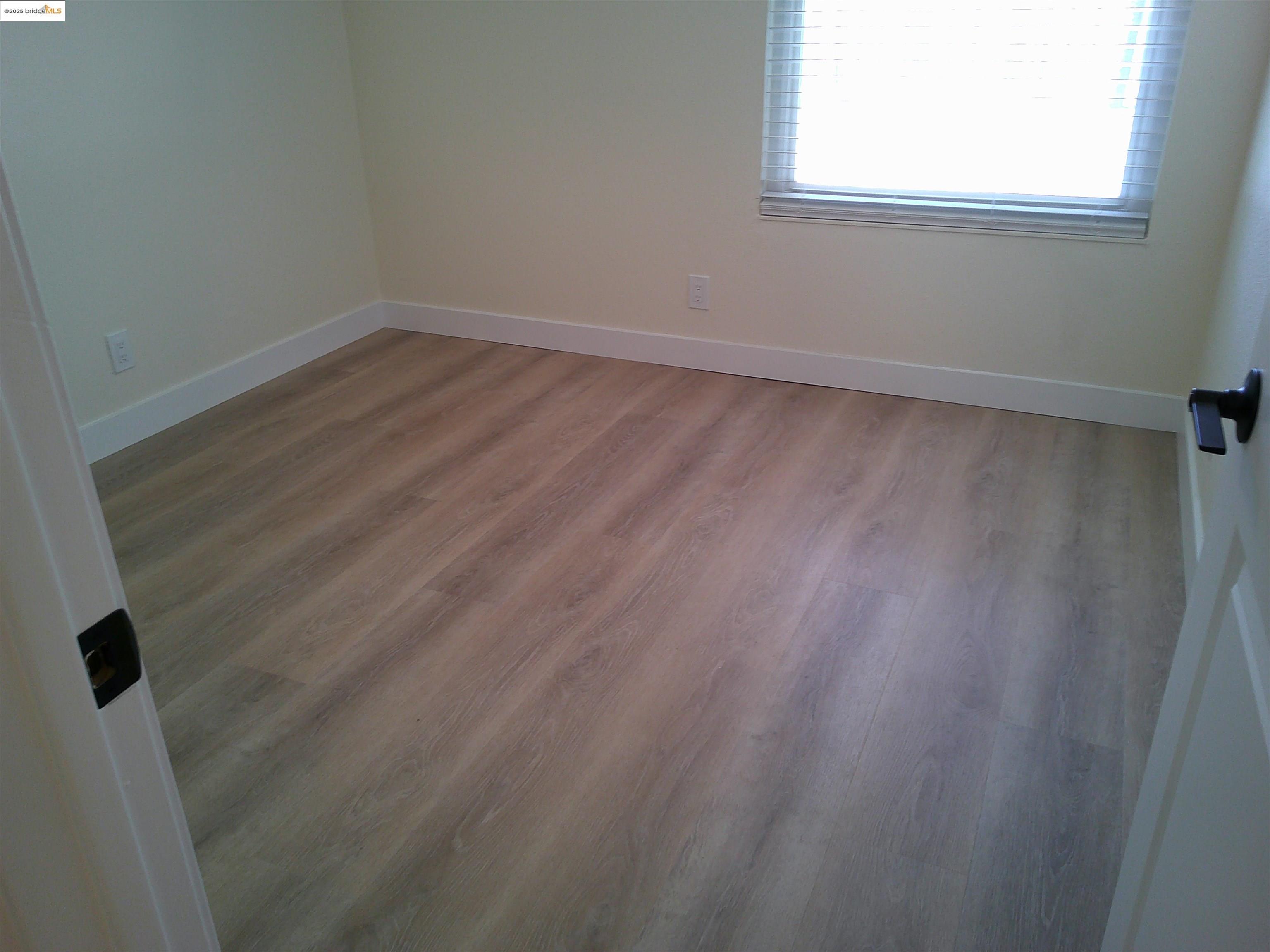 Detail Gallery Image 20 of 25 For 139 Heather Ave, Hercules,  CA 94547 - 3 Beds | 2 Baths
