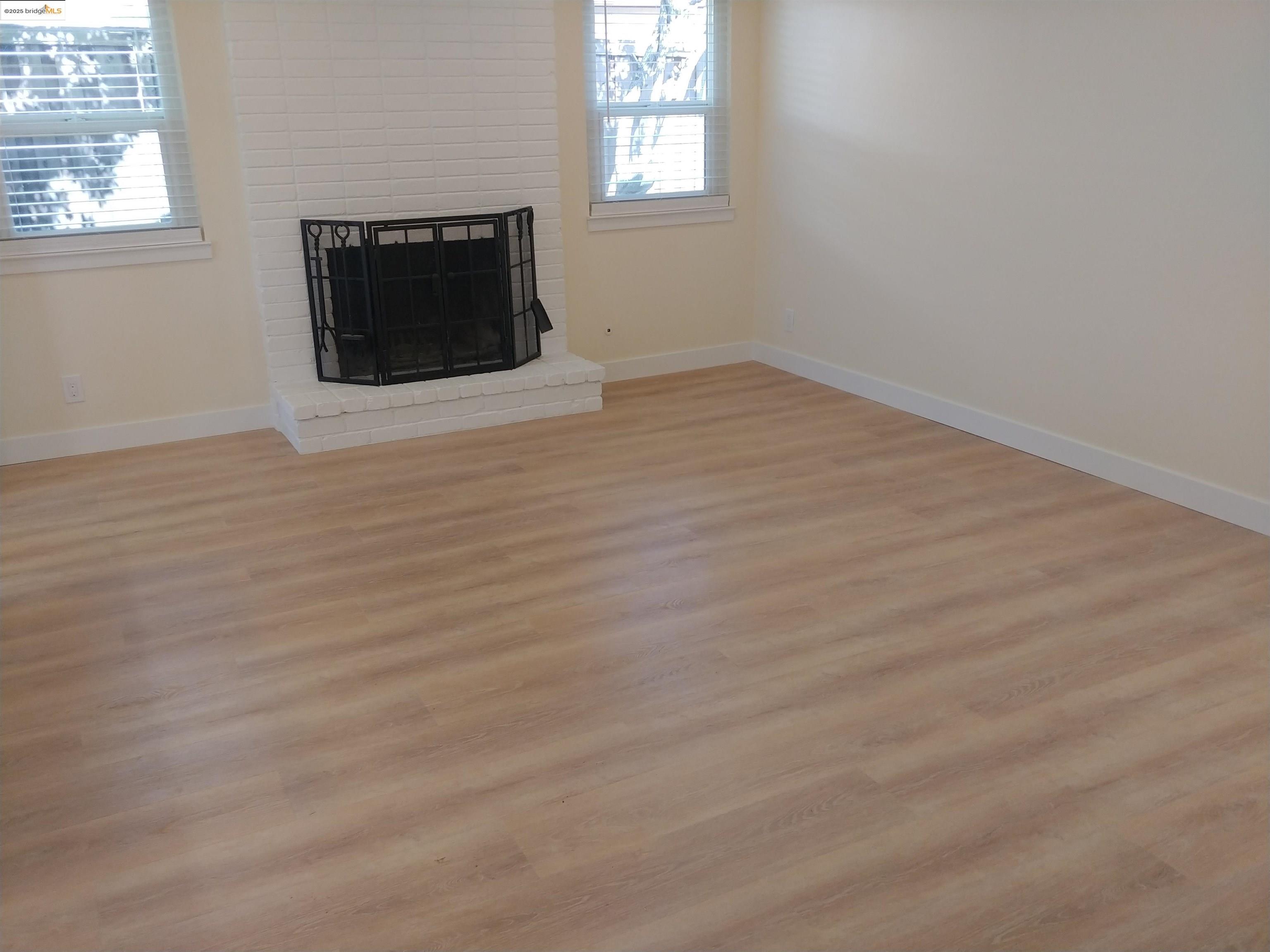 Detail Gallery Image 6 of 25 For 139 Heather Ave, Hercules,  CA 94547 - 3 Beds | 2 Baths