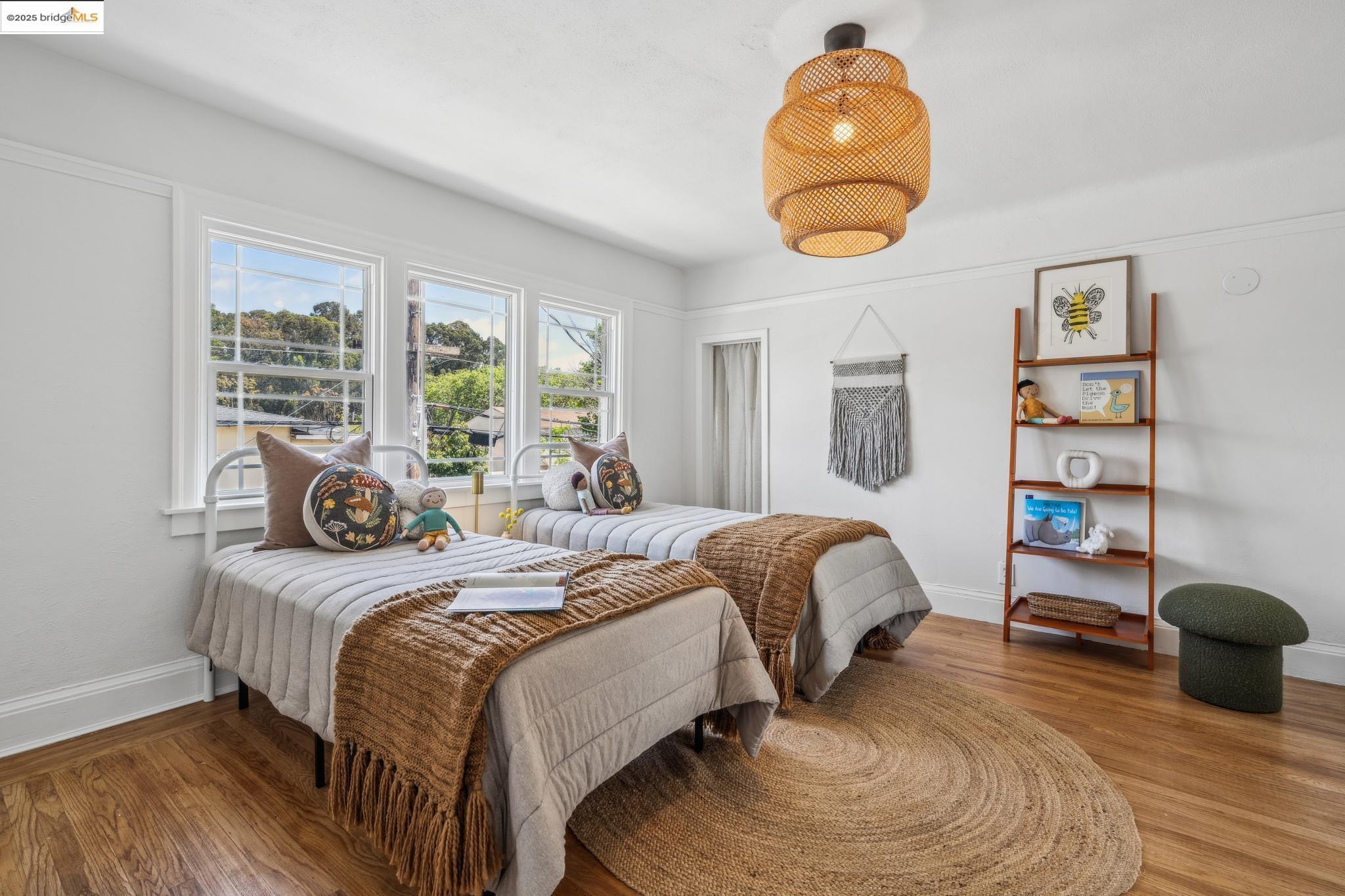 Detail Gallery Image 34 of 60 For 2956 55th Ave, Oakland,  CA 94605 - 3 Beds | 2 Baths