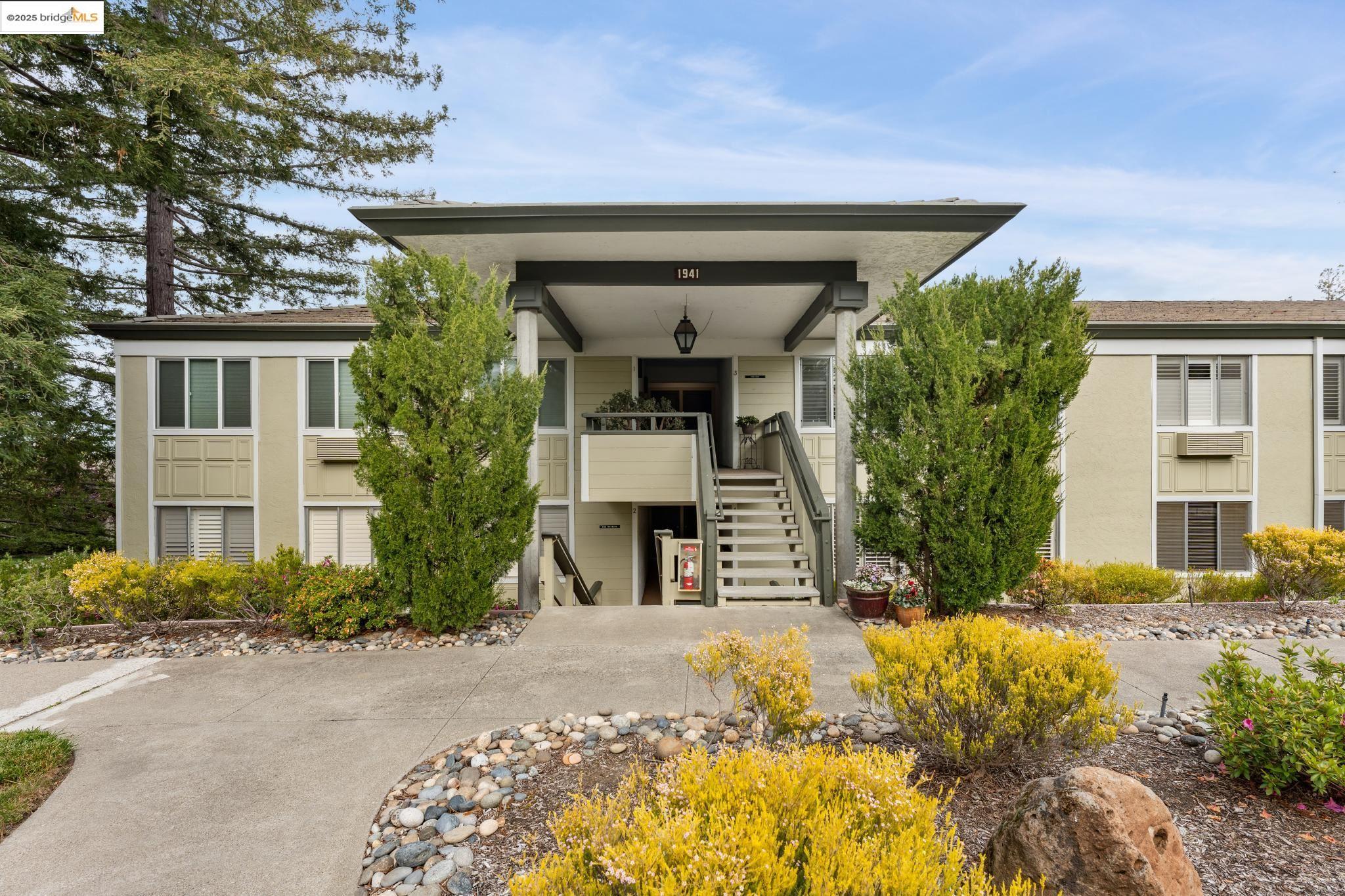 MLS: 41095245 Condo For Sale