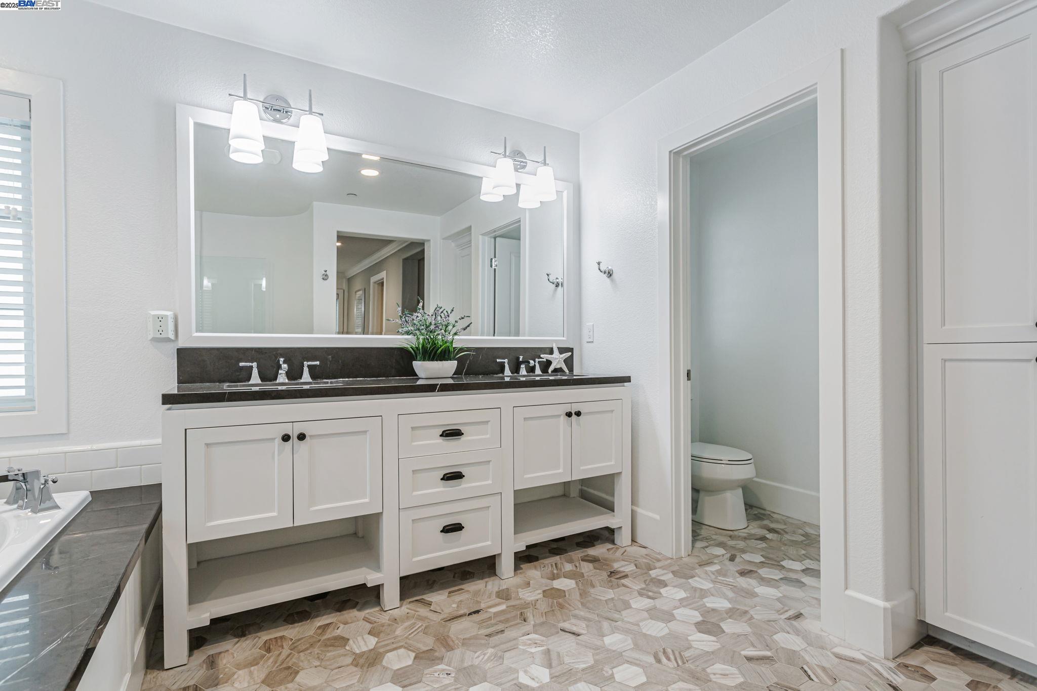 Detail Gallery Image 27 of 46 For 43150 Calle Familia, Fremont,  CA 94539 - 4 Beds | 3/1 Baths