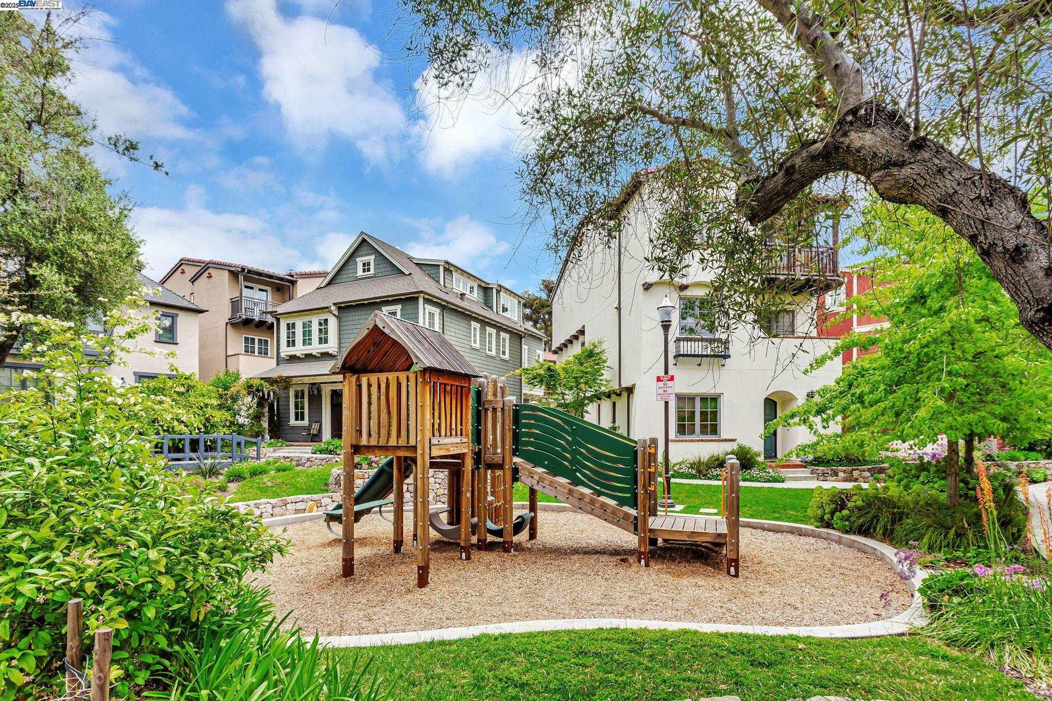 Detail Gallery Image 37 of 46 For 43150 Calle Familia, Fremont,  CA 94539 - 4 Beds | 3/1 Baths