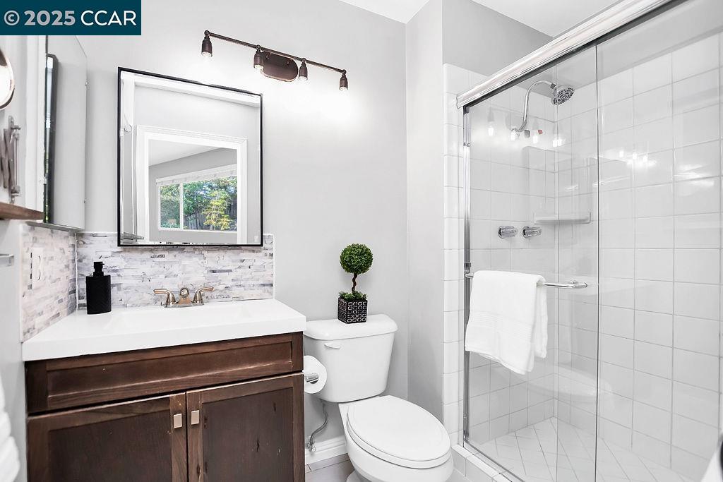 Detail Gallery Image 15 of 27 For 1155 Breckenridge Court, Martinez,  CA 94553-3501 - 3 Beds | 2 Baths