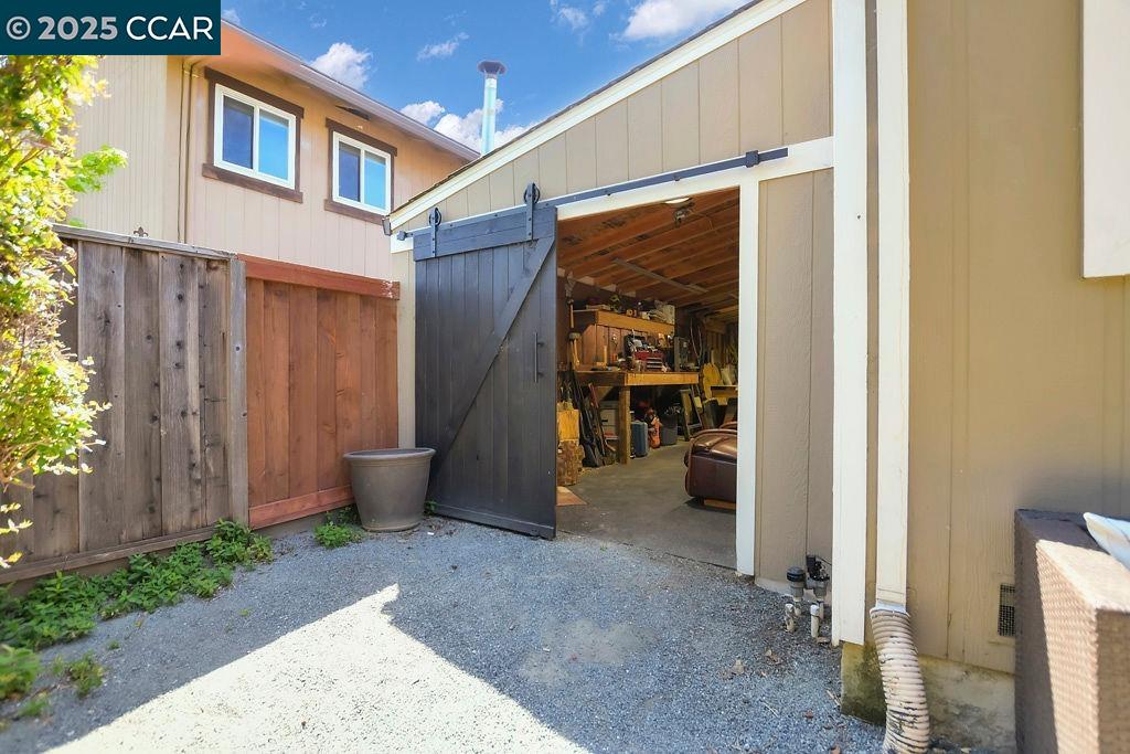 Detail Gallery Image 22 of 27 For 1155 Breckenridge Court, Martinez,  CA 94553-3501 - 3 Beds | 2 Baths