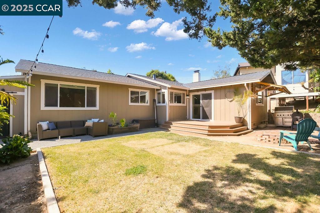 Detail Gallery Image 24 of 27 For 1155 Breckenridge Court, Martinez,  CA 94553-3501 - 3 Beds | 2 Baths
