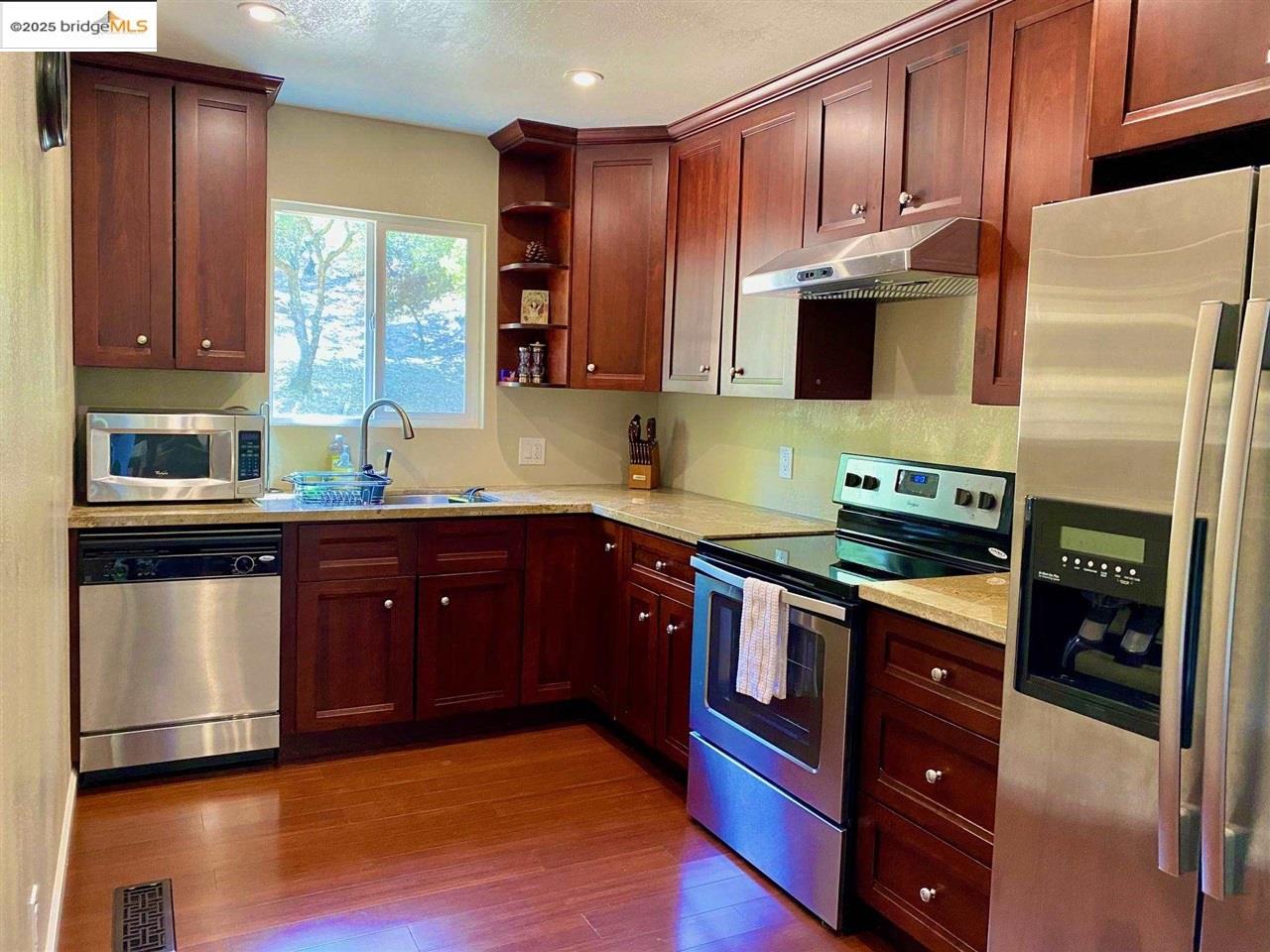 Detail Gallery Image 7 of 57 For 12904 Jackson Mill Dr, Groveland,  CA 95321-9346 - 2 Beds | 2/1 Baths