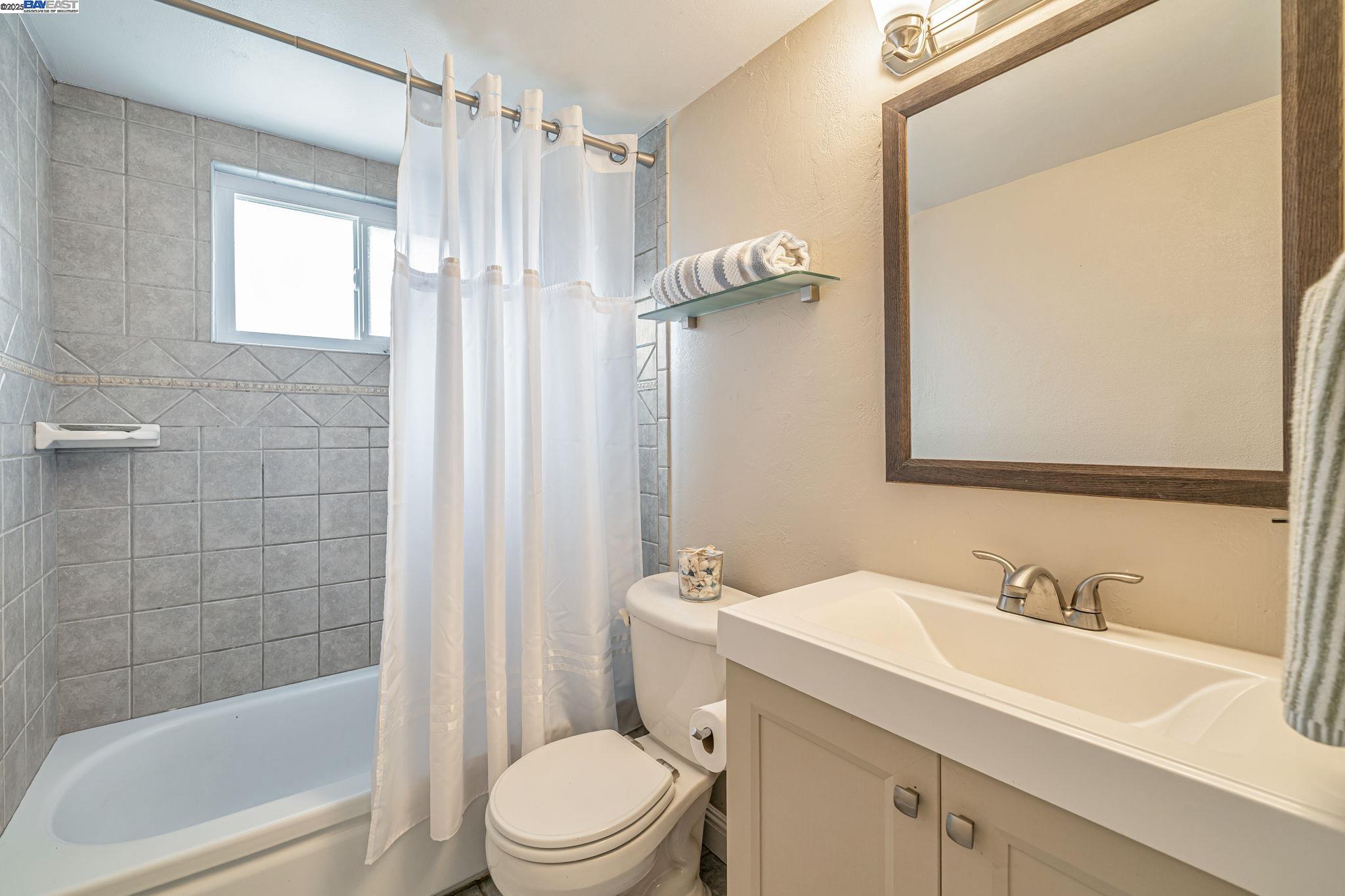 Detail Gallery Image 30 of 58 For 658 N P Street, Livermore,  CA 94551 - 3 Beds | 2 Baths