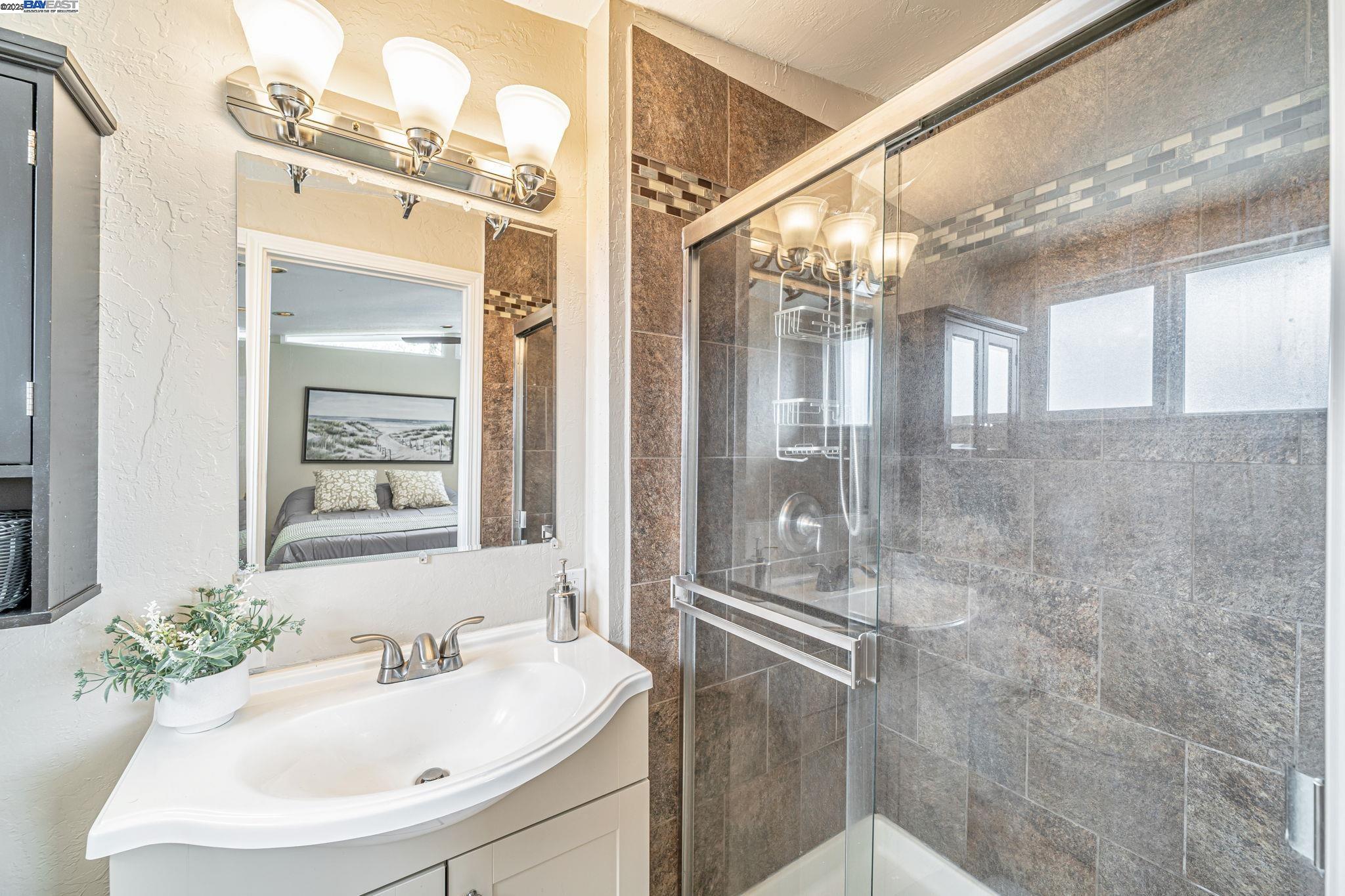 Detail Gallery Image 31 of 58 For 658 N P Street, Livermore,  CA 94551 - 3 Beds | 2 Baths