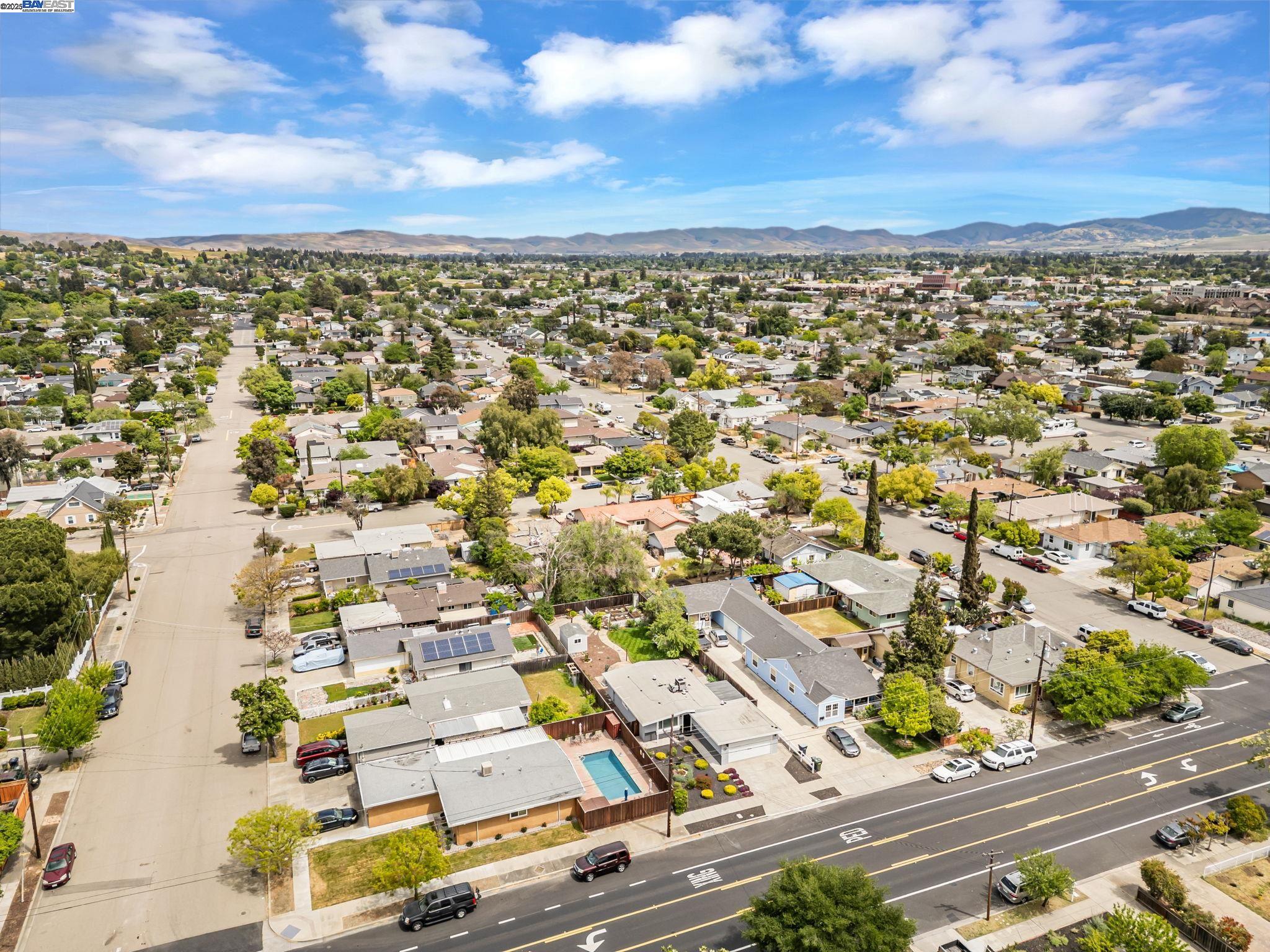 Detail Gallery Image 52 of 58 For 658 N P Street, Livermore,  CA 94551 - 3 Beds | 2 Baths