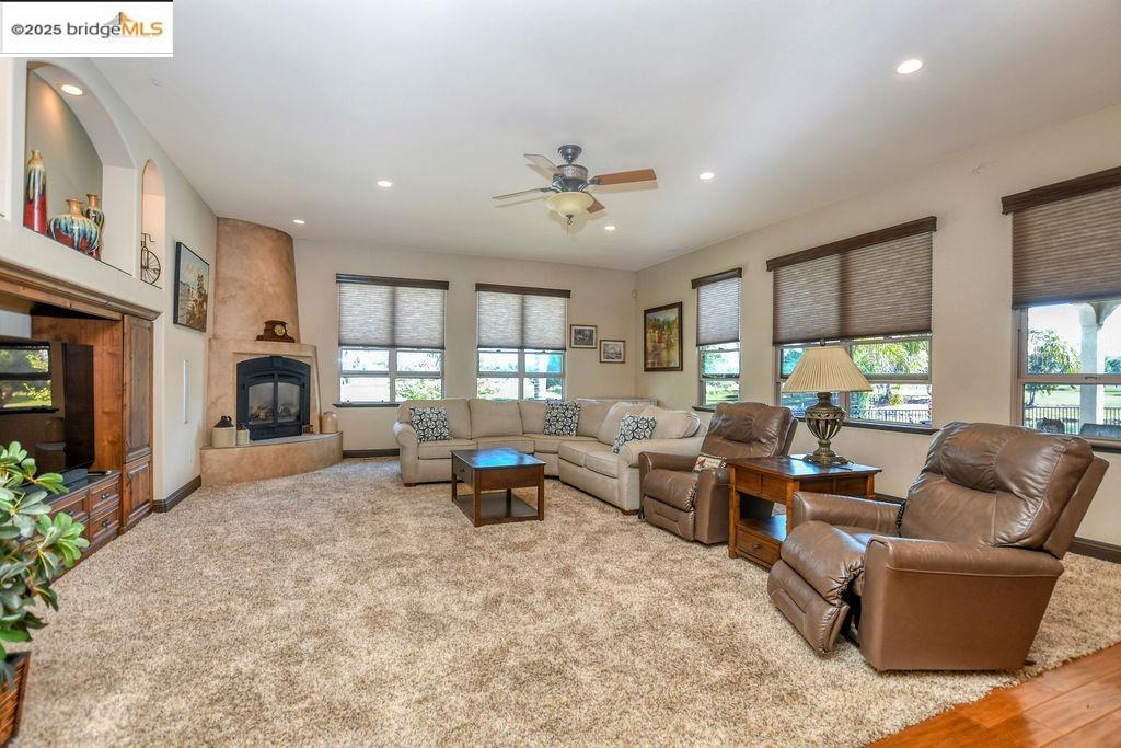 Detail Gallery Image 22 of 51 For 5560 Lanai Ct, Discovery Bay,  CA 94505 - 4 Beds | 2/1 Baths
