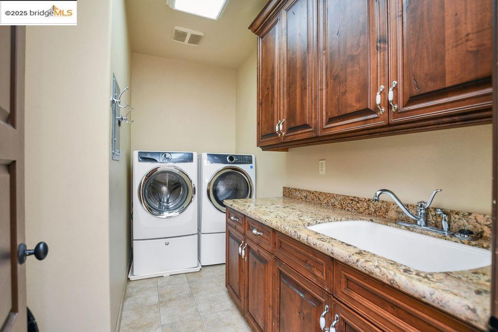 Detail Gallery Image 34 of 51 For 5560 Lanai Ct, Discovery Bay,  CA 94505 - 4 Beds | 2/1 Baths