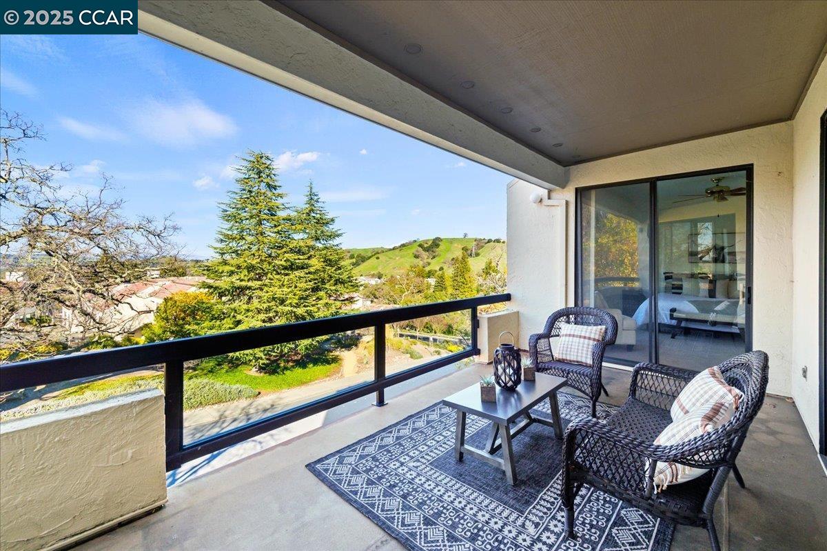 Detail Gallery Image 16 of 25 For 3711 Terra Granada 1b,  Walnut Creek,  CA 94595 - 2 Beds | 2 Baths