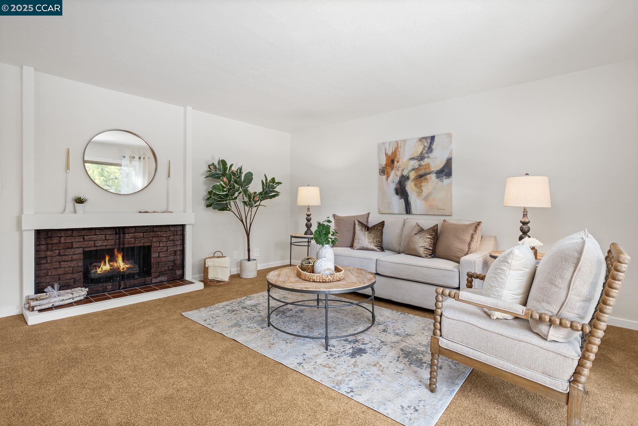 Photo #2: 41095273 Listing 