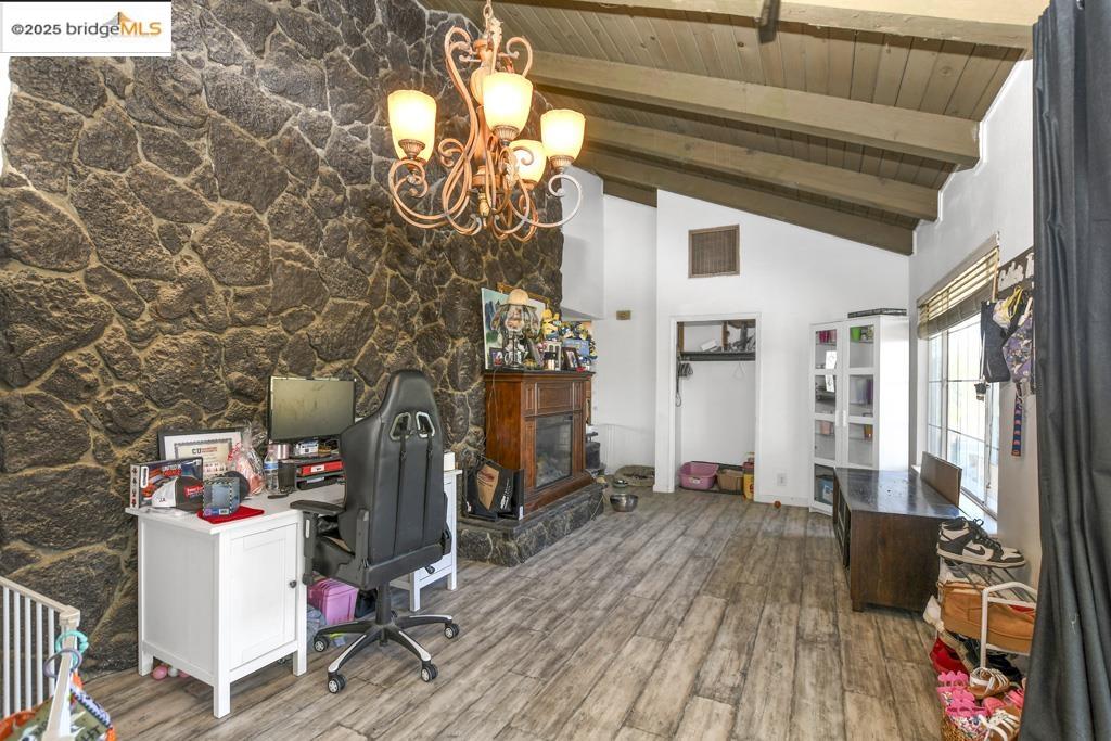 Detail Gallery Image 15 of 26 For 26893 Marsh Creek Rd, Brentwood,  CA 94513 - 3 Beds | 2 Baths