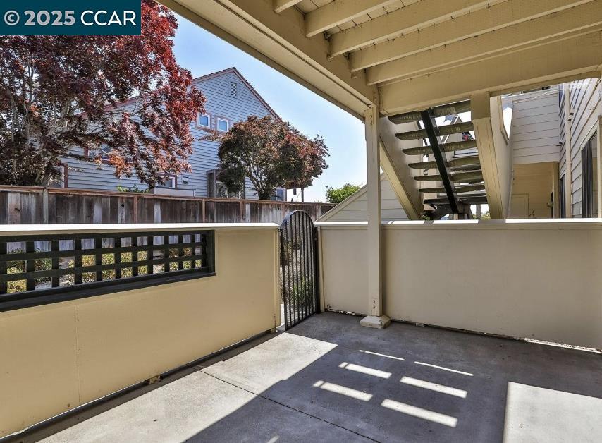 Detail Gallery Image 3 of 31 For 1201 Glen Cove Pkwy, #1801,  Vallejo,  CA 94591 - 2 Beds | 2 Baths