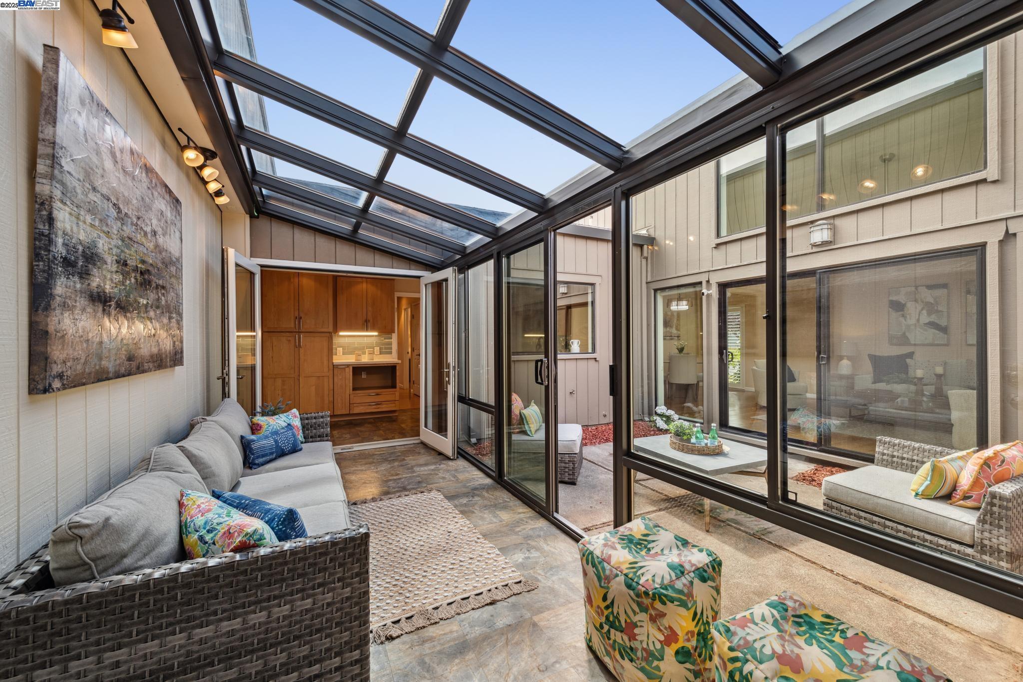 Detail Gallery Image 23 of 53 For 1083 Mangrove Ln, Alameda,  CA 94502 - 2 Beds | 2 Baths