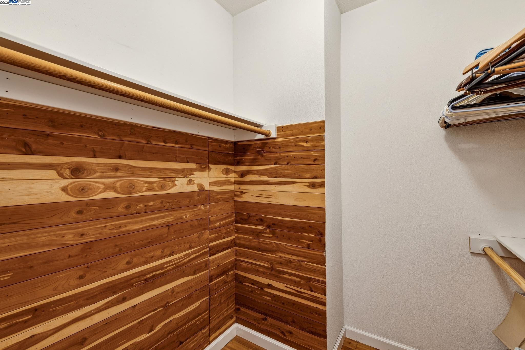 Detail Gallery Image 34 of 53 For 1083 Mangrove Ln, Alameda,  CA 94502 - 2 Beds | 2 Baths