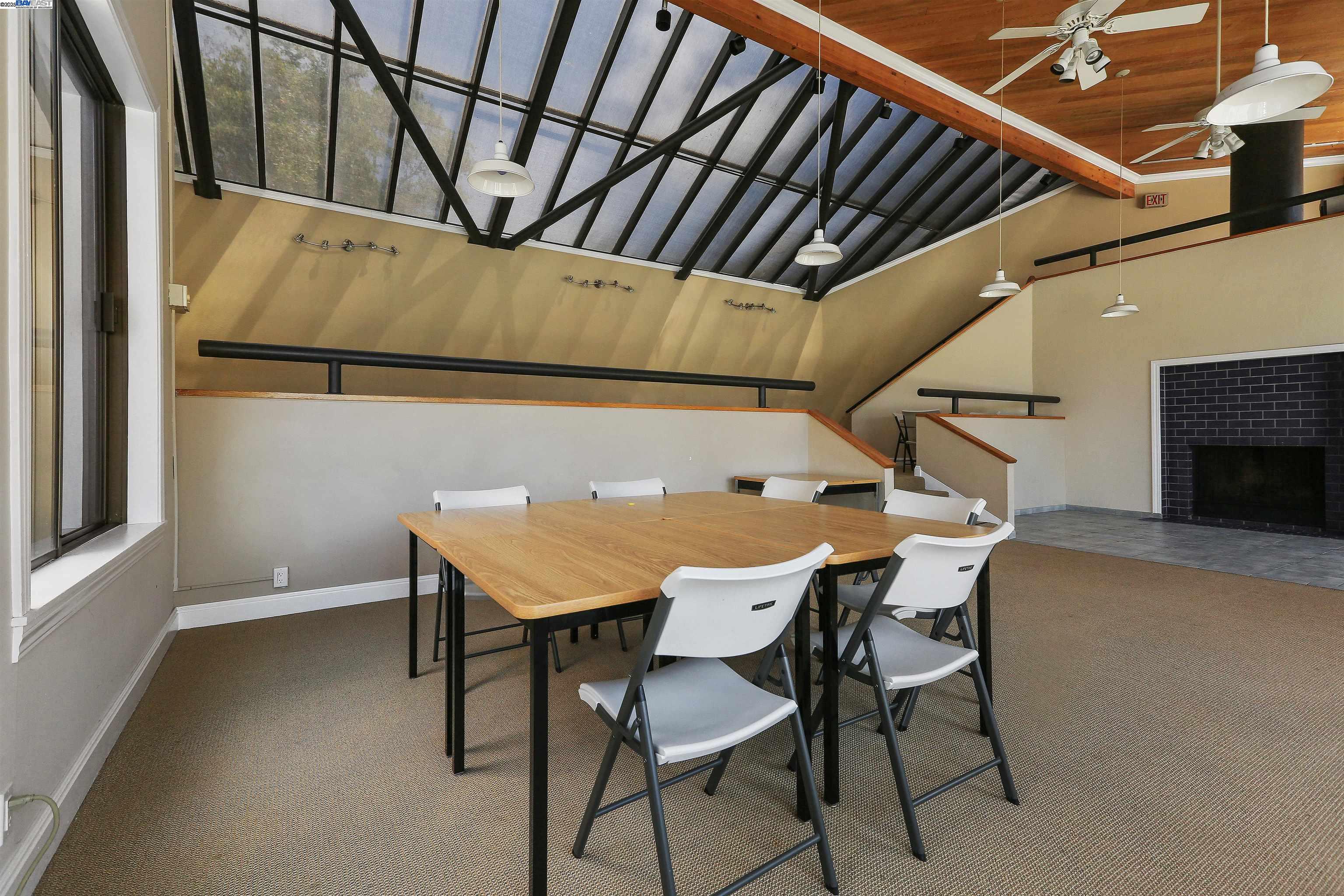 Detail Gallery Image 48 of 53 For 1083 Mangrove Ln, Alameda,  CA 94502 - 2 Beds | 2 Baths