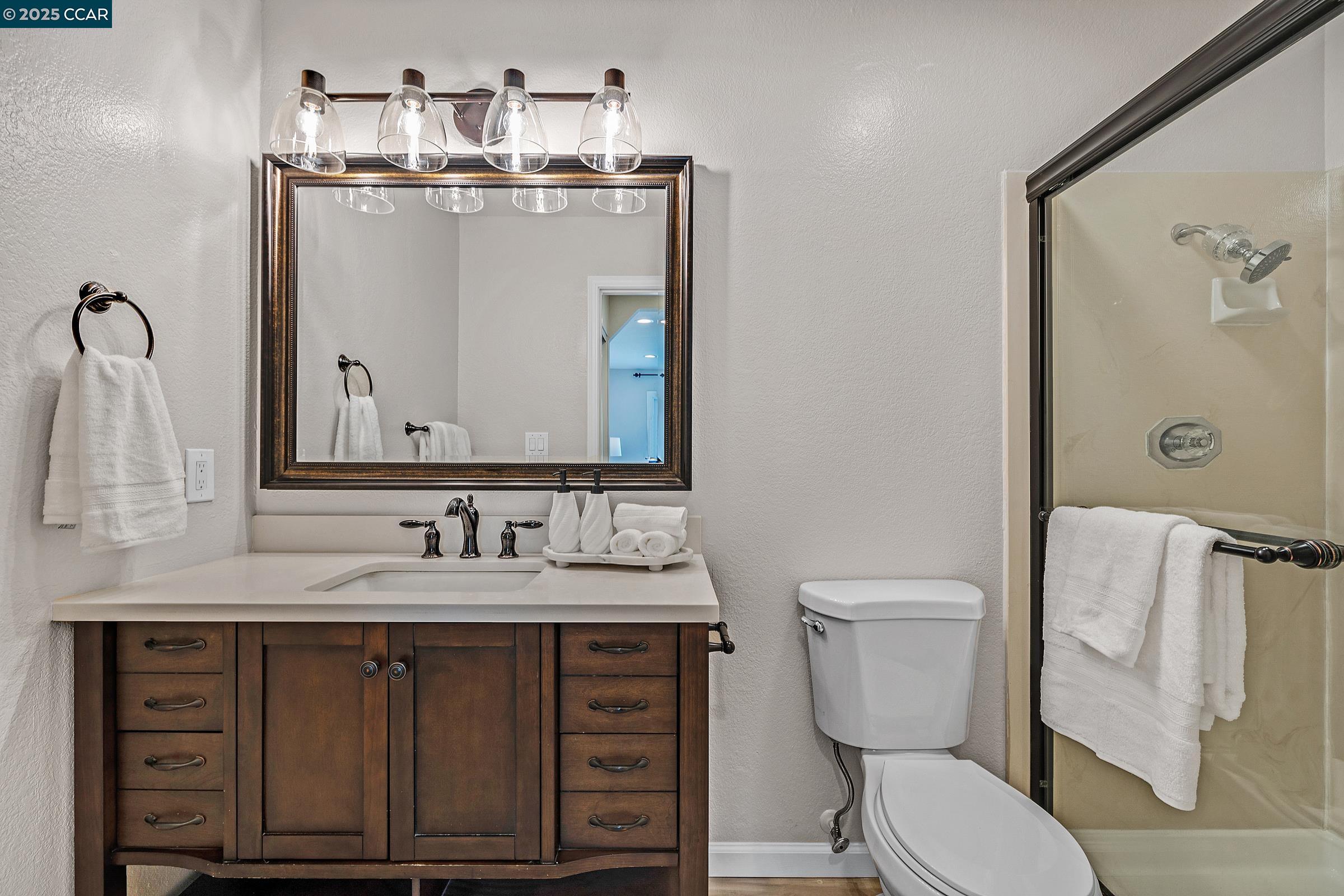 Detail Gallery Image 20 of 34 For 3065 Fostoria Cir, Danville,  CA 94526 - 3 Beds | 2 Baths