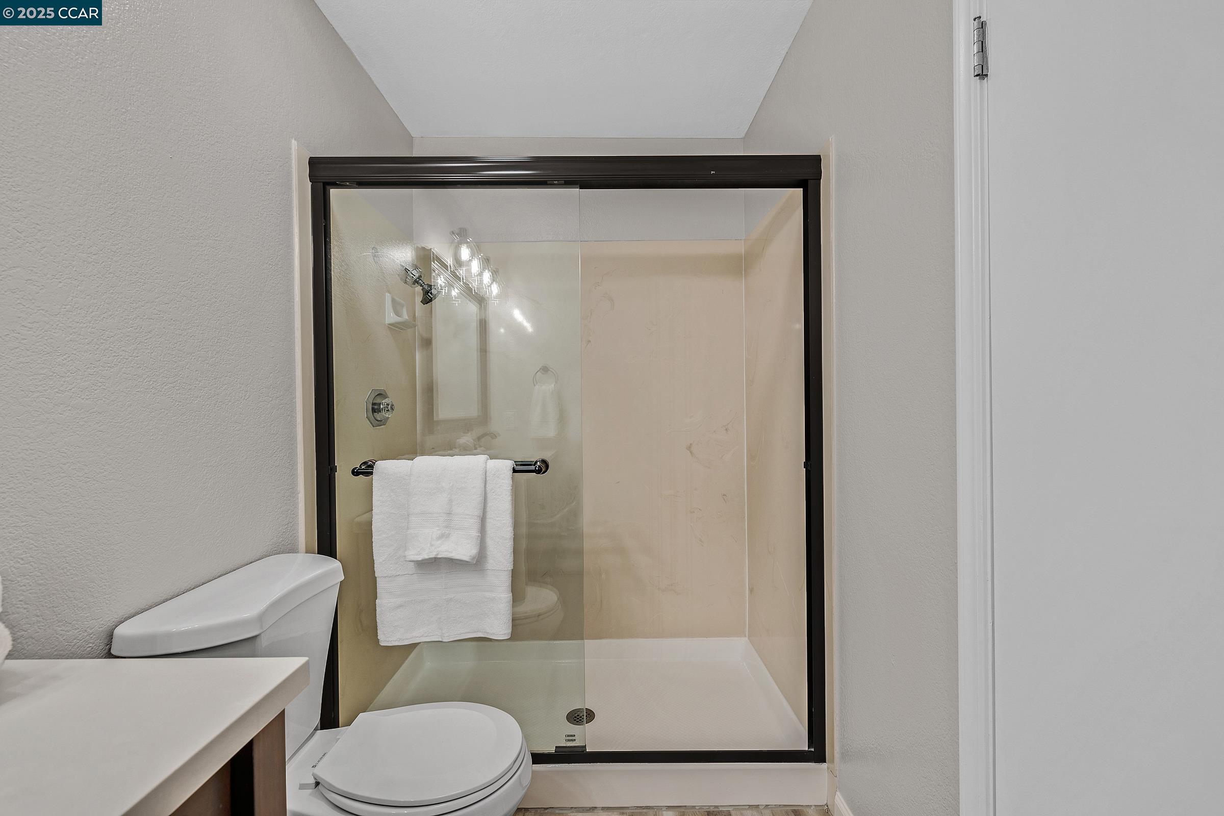 Detail Gallery Image 21 of 34 For 3065 Fostoria Cir, Danville,  CA 94526 - 3 Beds | 2 Baths