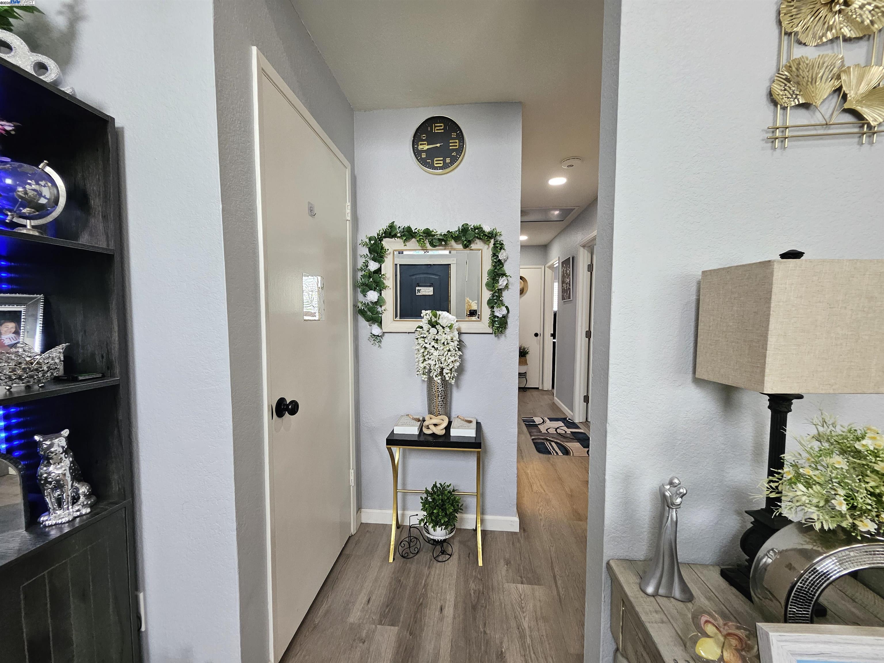 Detail Gallery Image 23 of 59 For 20 Dunes Way, Antioch,  CA 94509 - 3 Beds | 2 Baths