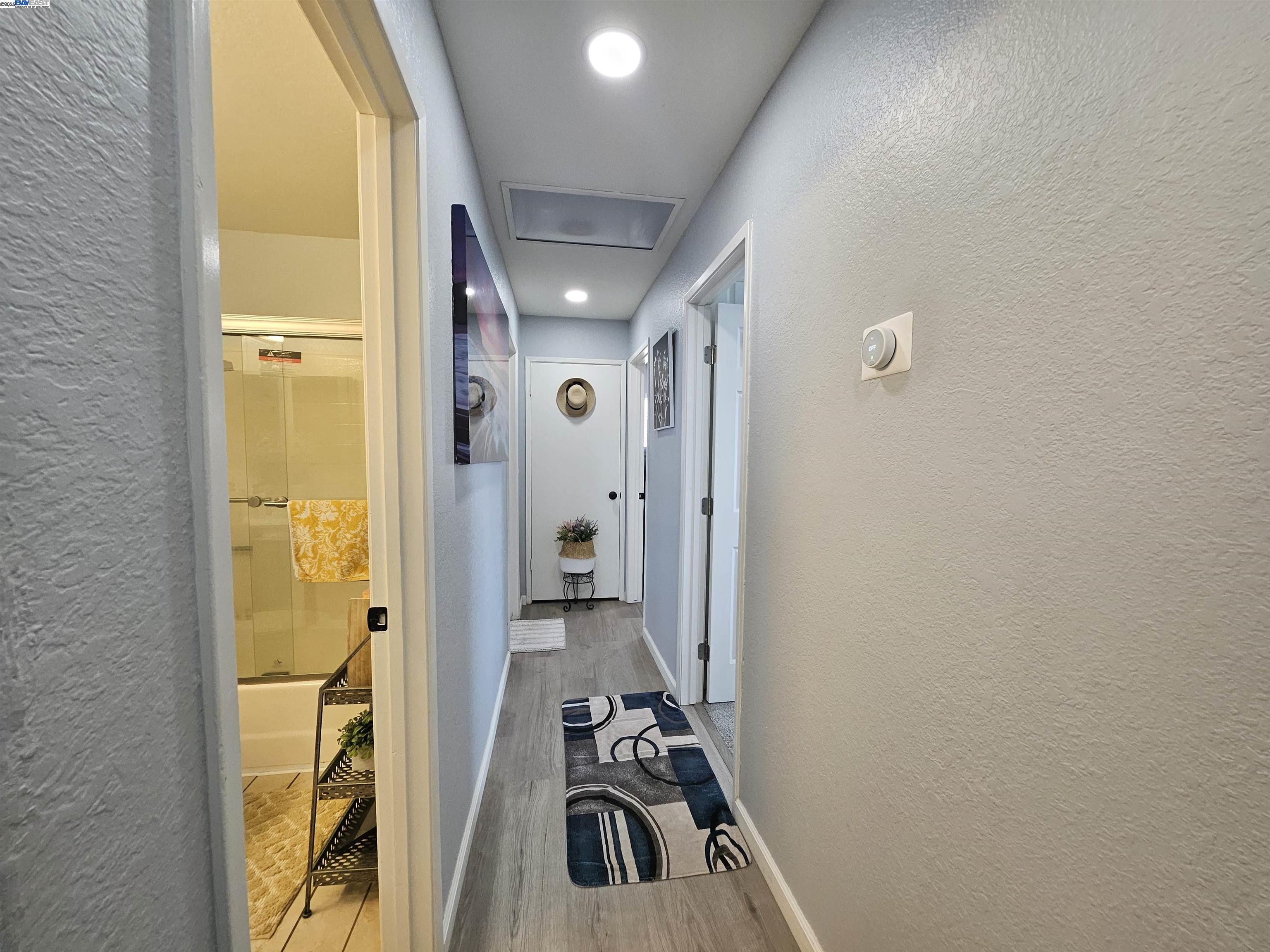 Detail Gallery Image 24 of 59 For 20 Dunes Way, Antioch,  CA 94509 - 3 Beds | 2 Baths