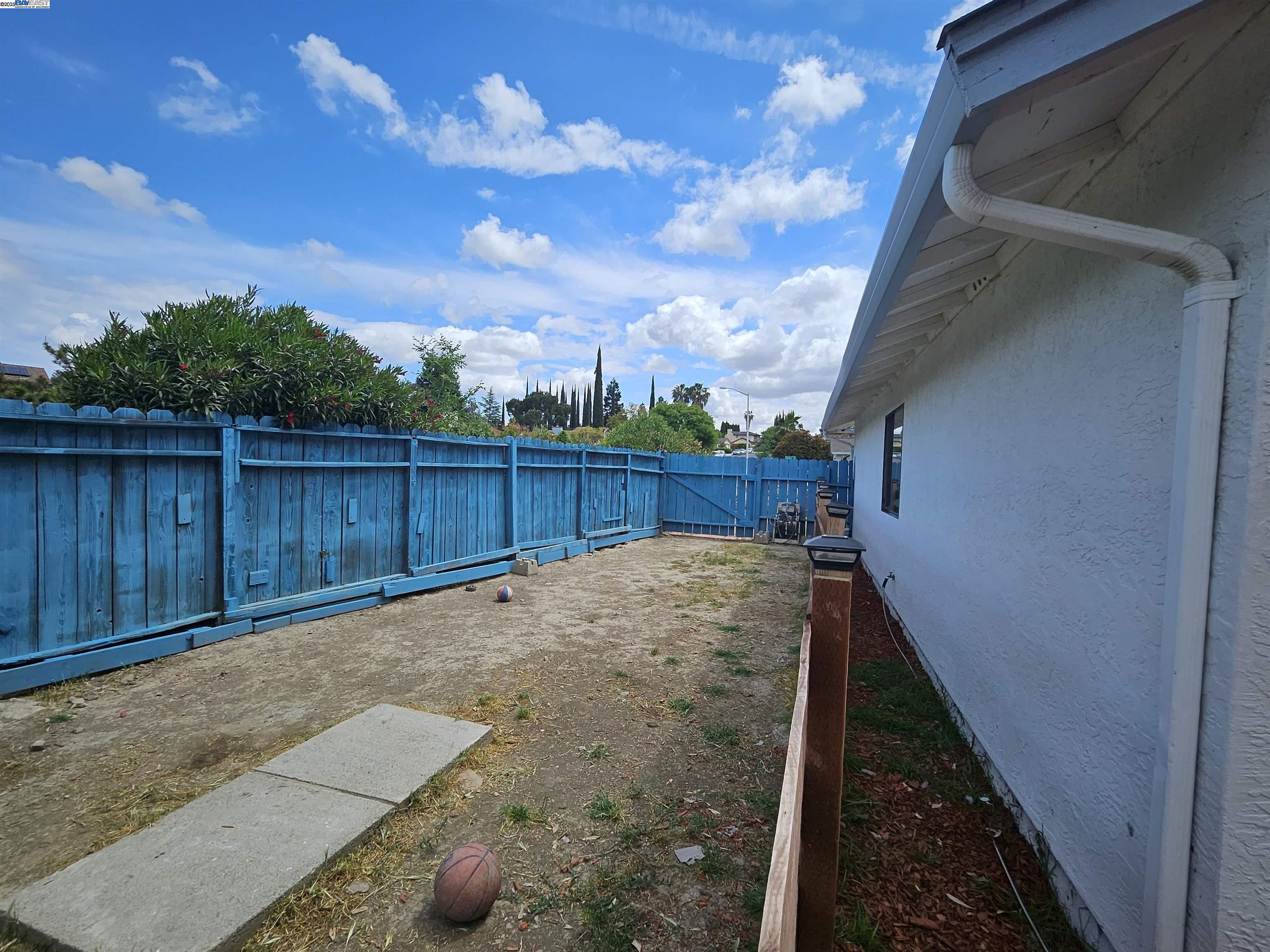Detail Gallery Image 54 of 59 For 20 Dunes Way, Antioch,  CA 94509 - 3 Beds | 2 Baths