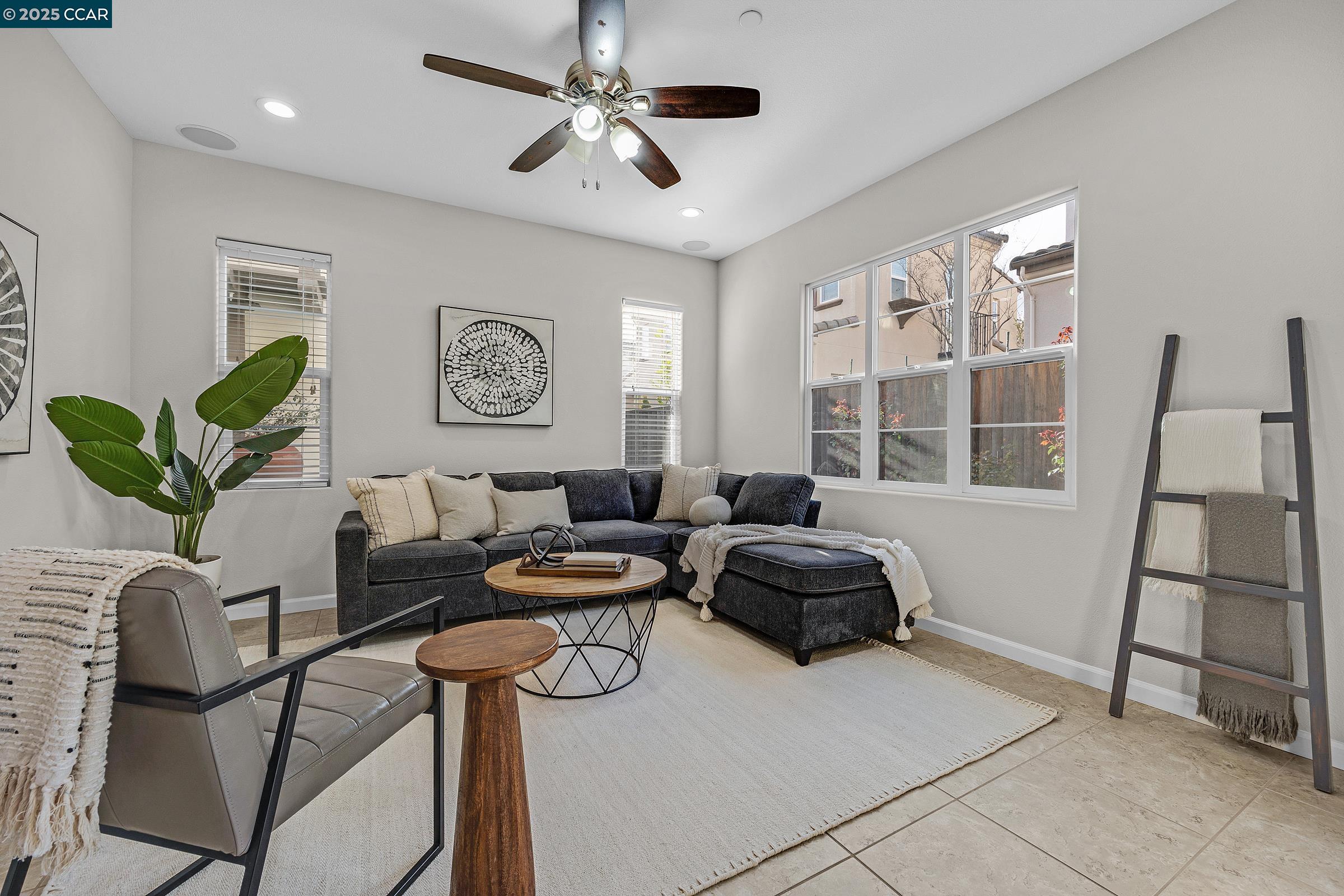 Detail Gallery Image 2 of 36 For 2019 Tarragon Rose, San Ramon,  CA 94582 - 4 Beds | 3 Baths