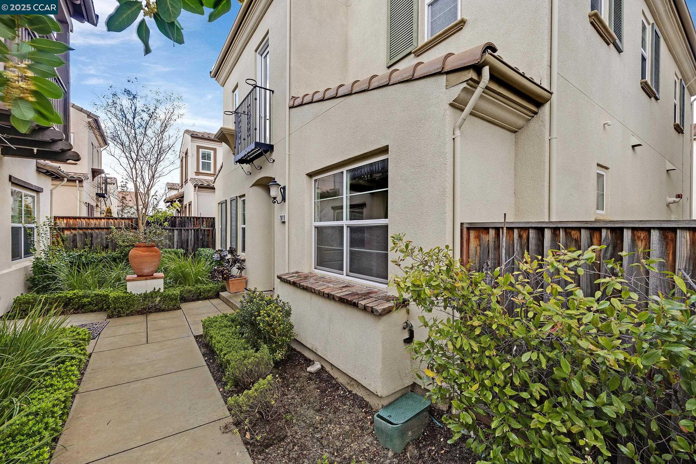Detail Gallery Image 34 of 36 For 2019 Tarragon Rose, San Ramon,  CA 94582 - 4 Beds | 3 Baths