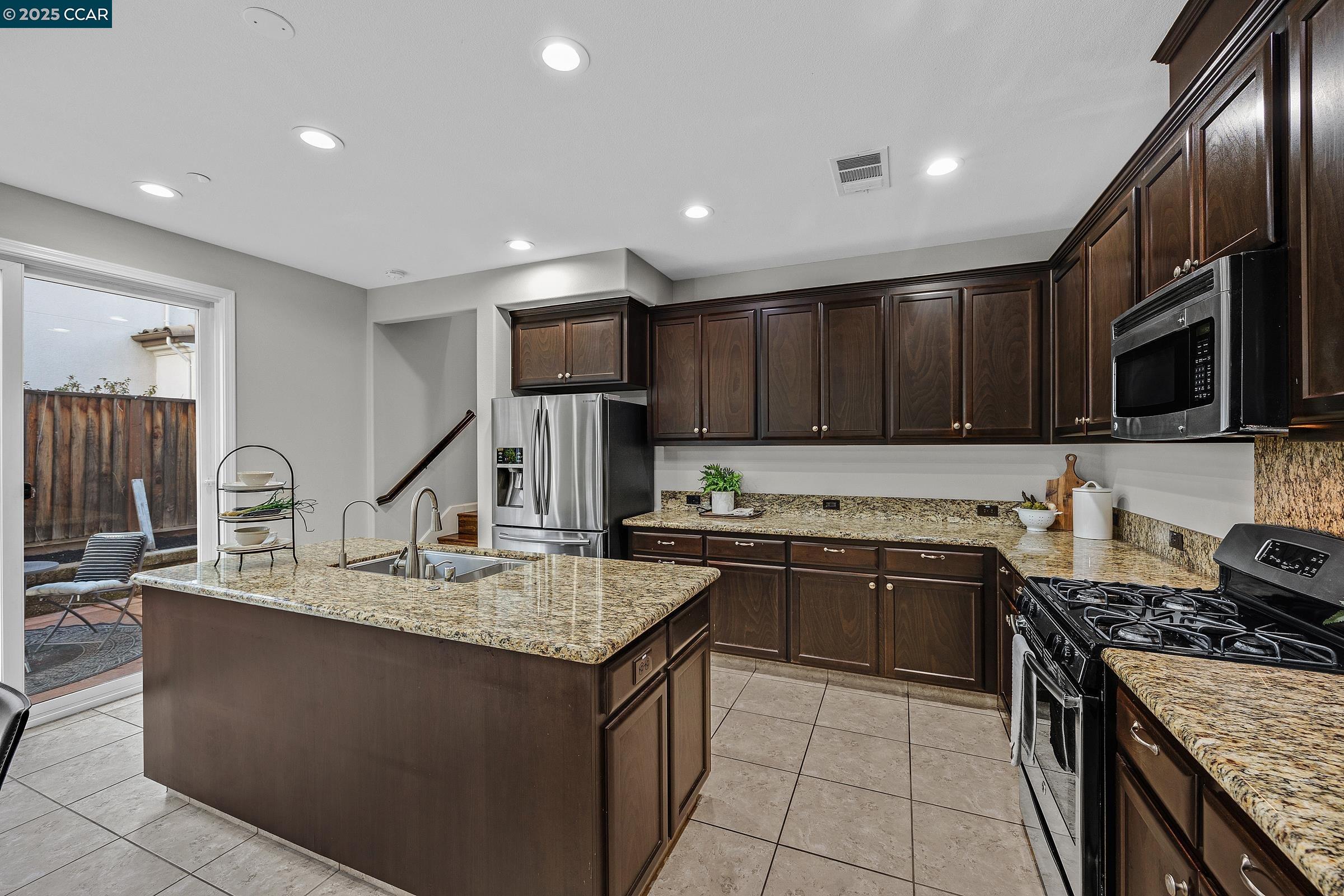 Detail Gallery Image 8 of 36 For 2019 Tarragon Rose, San Ramon,  CA 94582 - 4 Beds | 3 Baths