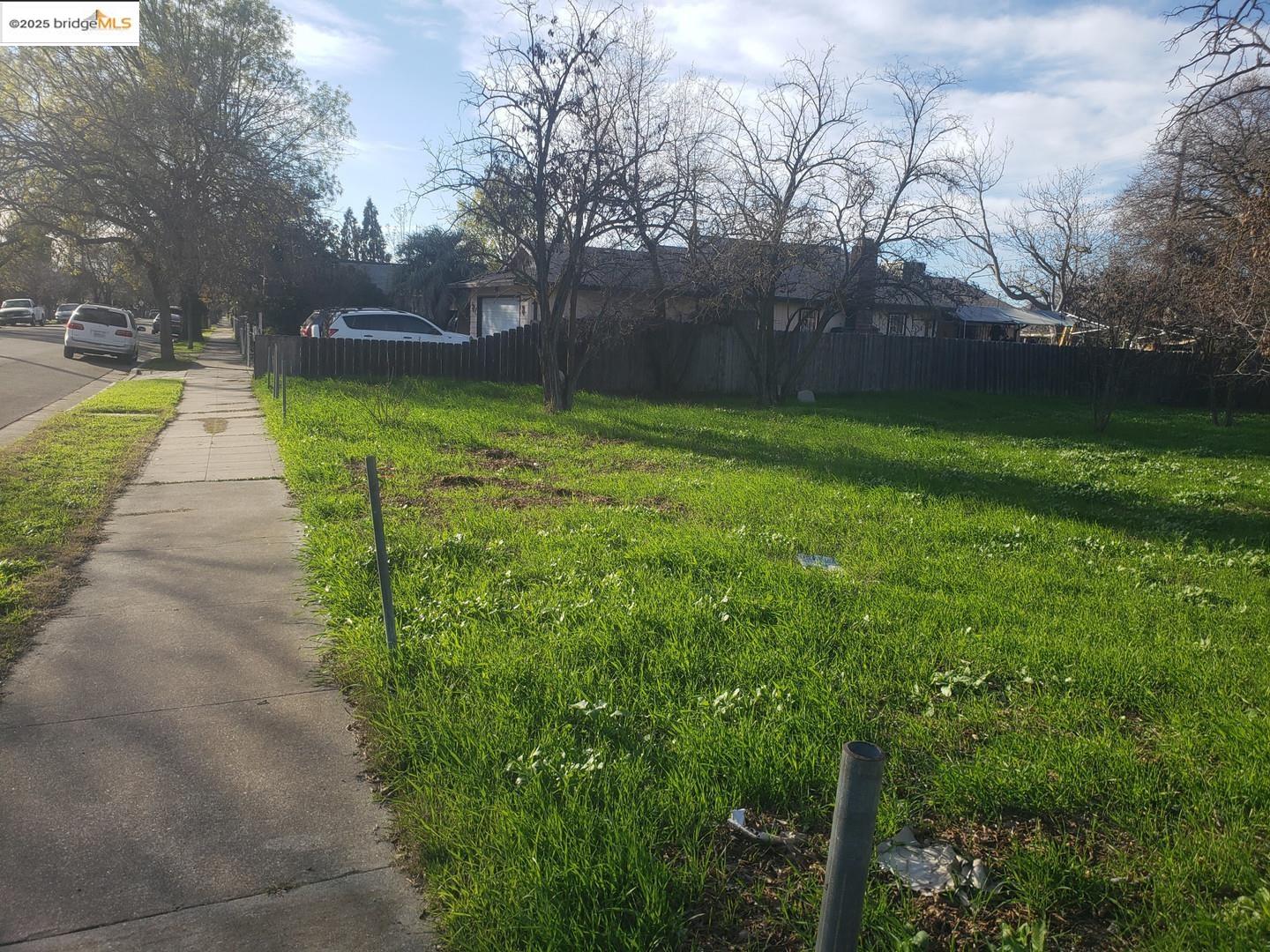 Detail Gallery Image 2 of 4 For 2387 E Lafayette St, Stockton,  CA 95205 - – Beds | – Baths