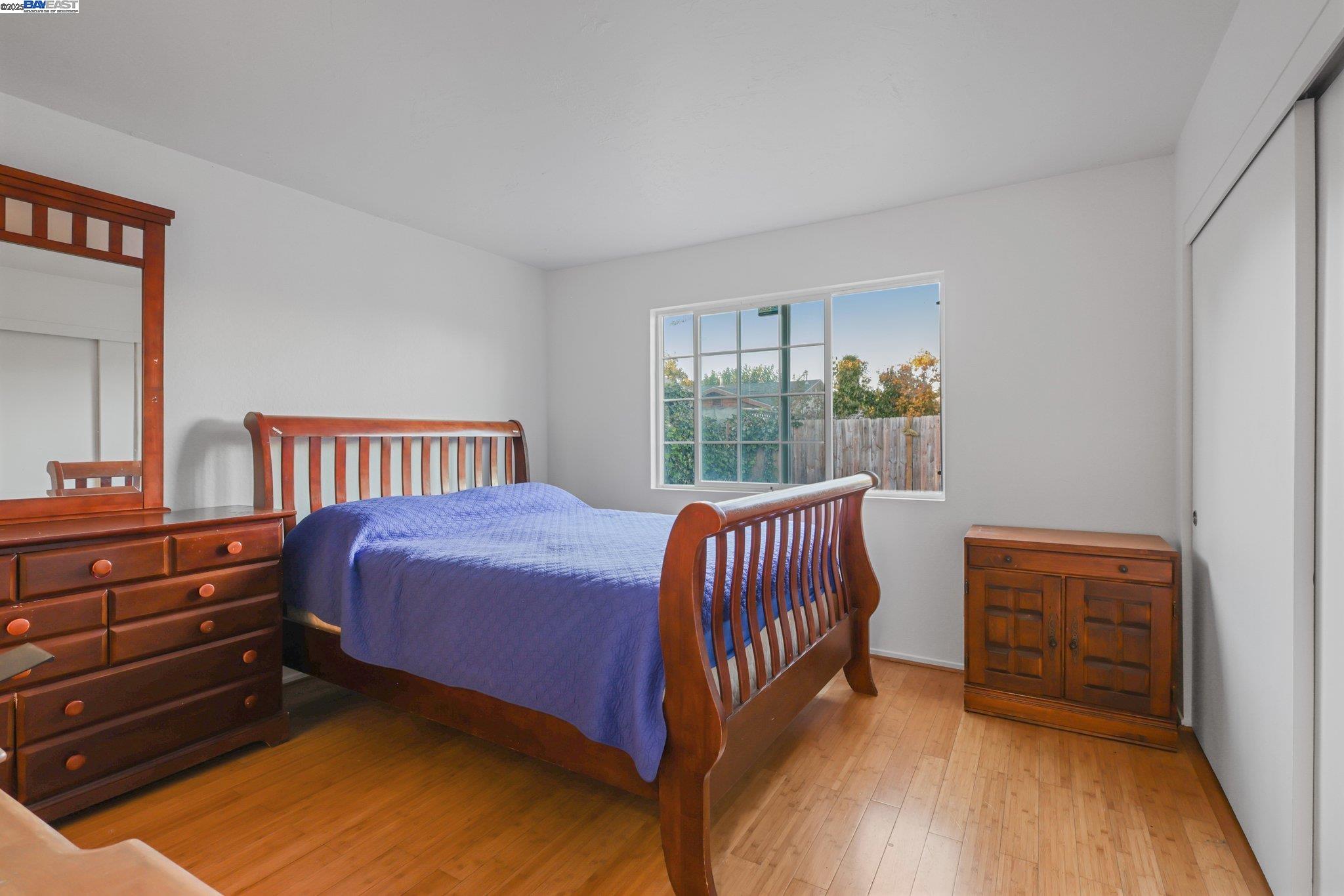 Detail Gallery Image 25 of 38 For 859 S Mcdowell Blvd, Petaluma,  CA 94954-4438 - 3 Beds | 2 Baths