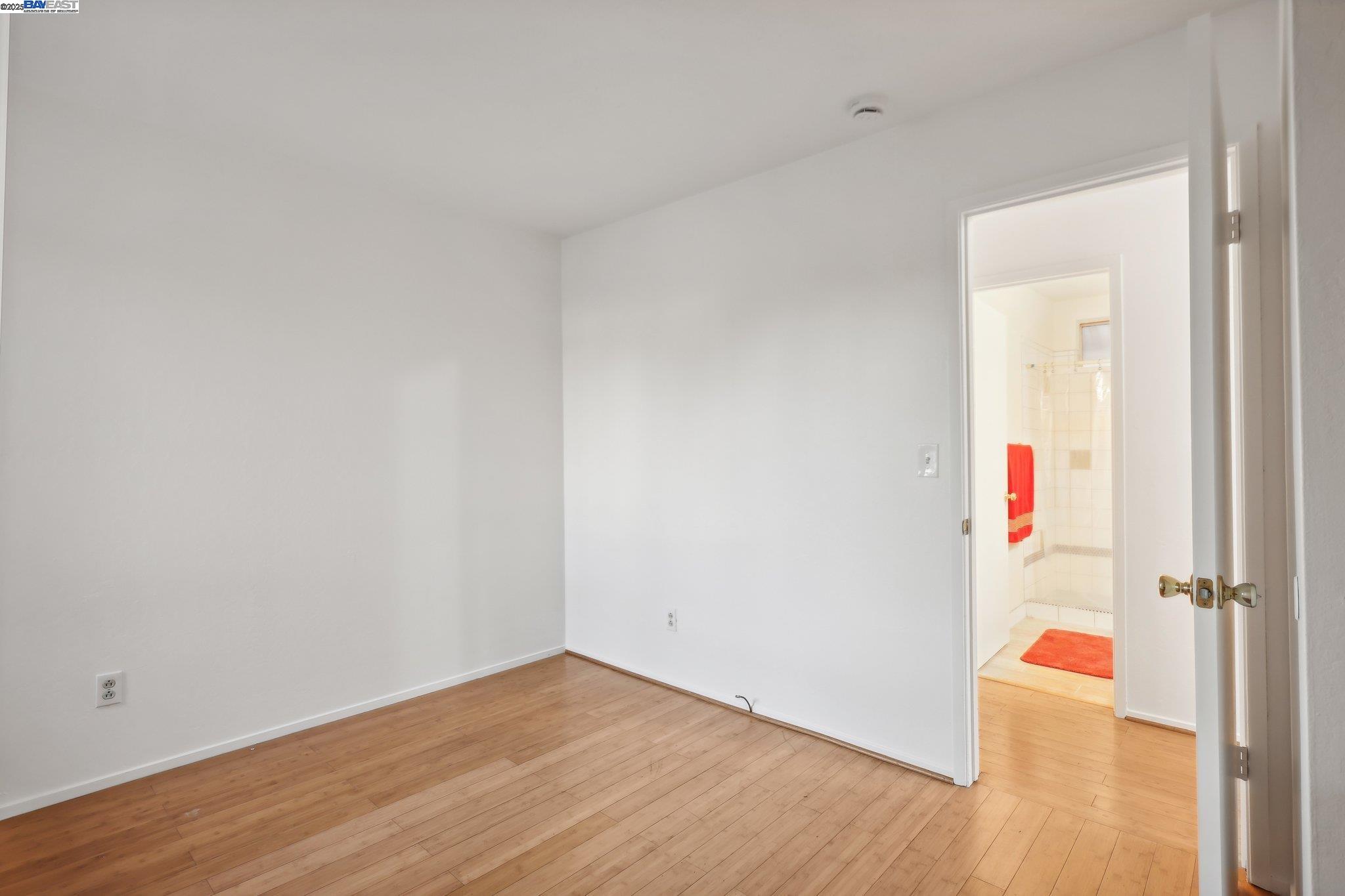 Detail Gallery Image 31 of 38 For 859 S Mcdowell Blvd, Petaluma,  CA 94954-4438 - 3 Beds | 2 Baths