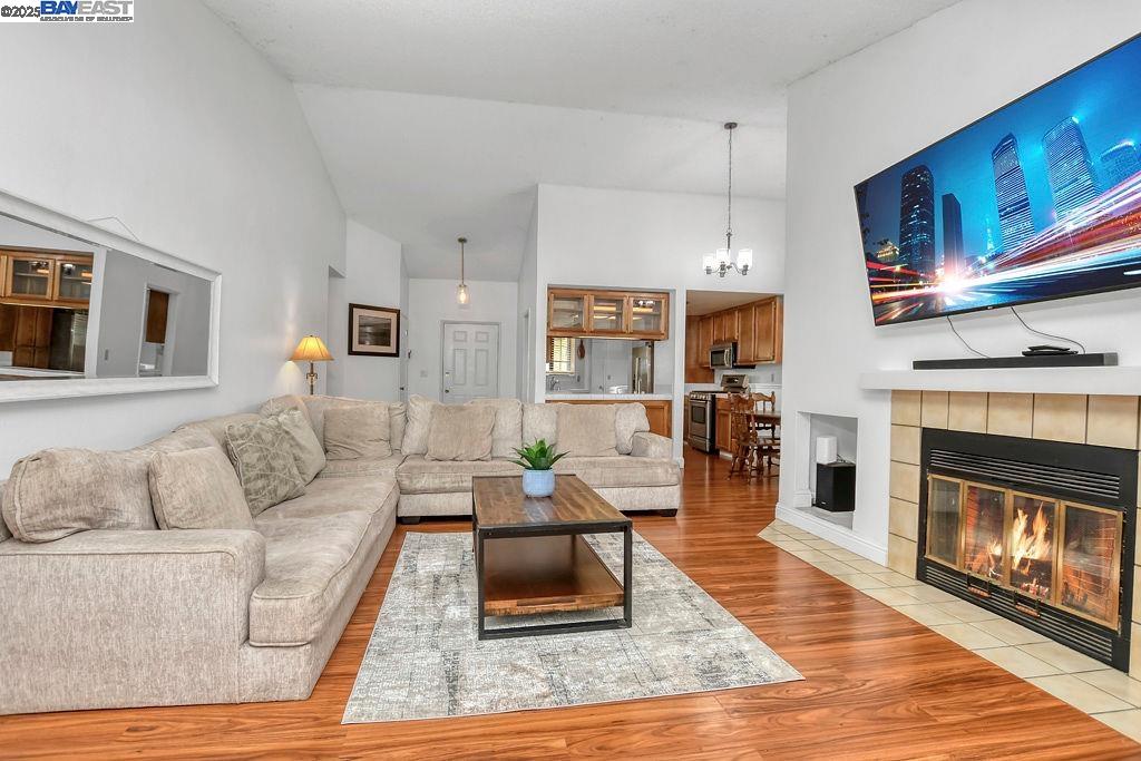 Detail Gallery Image 11 of 33 For 4691 Spinnaker Way, Discovery Bay,  CA 94505 - 3 Beds | 2 Baths
