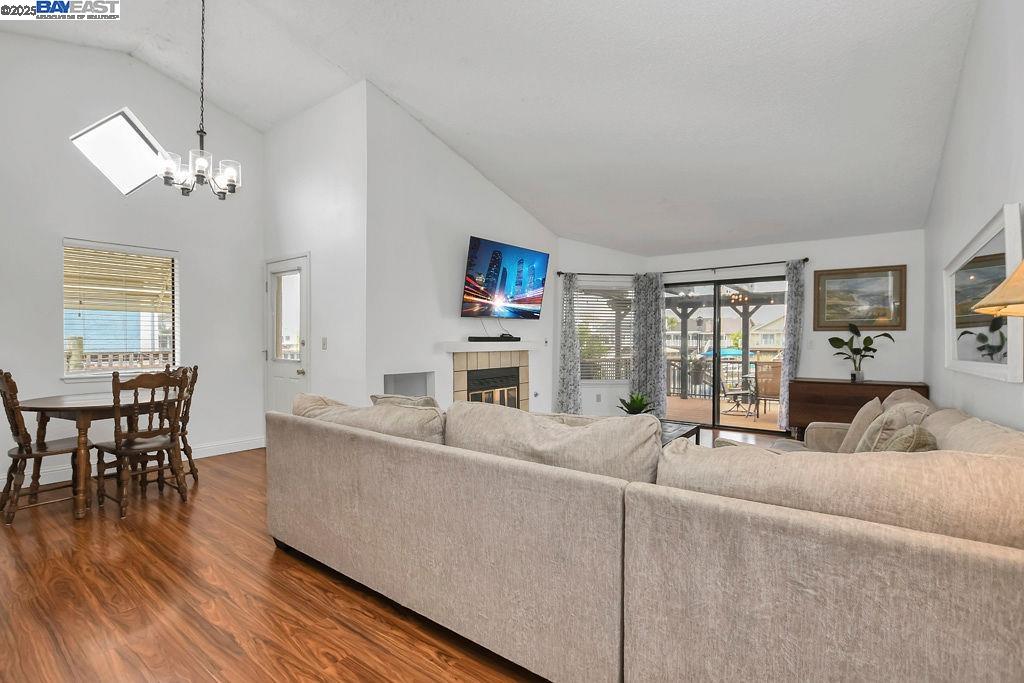 Detail Gallery Image 13 of 33 For 4691 Spinnaker Way, Discovery Bay,  CA 94505 - 3 Beds | 2 Baths
