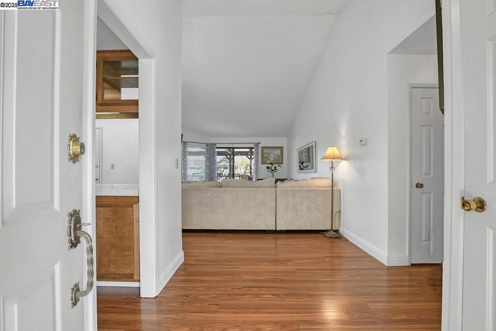 Detail Gallery Image 19 of 33 For 4691 Spinnaker Way, Discovery Bay,  CA 94505 - 3 Beds | 2 Baths