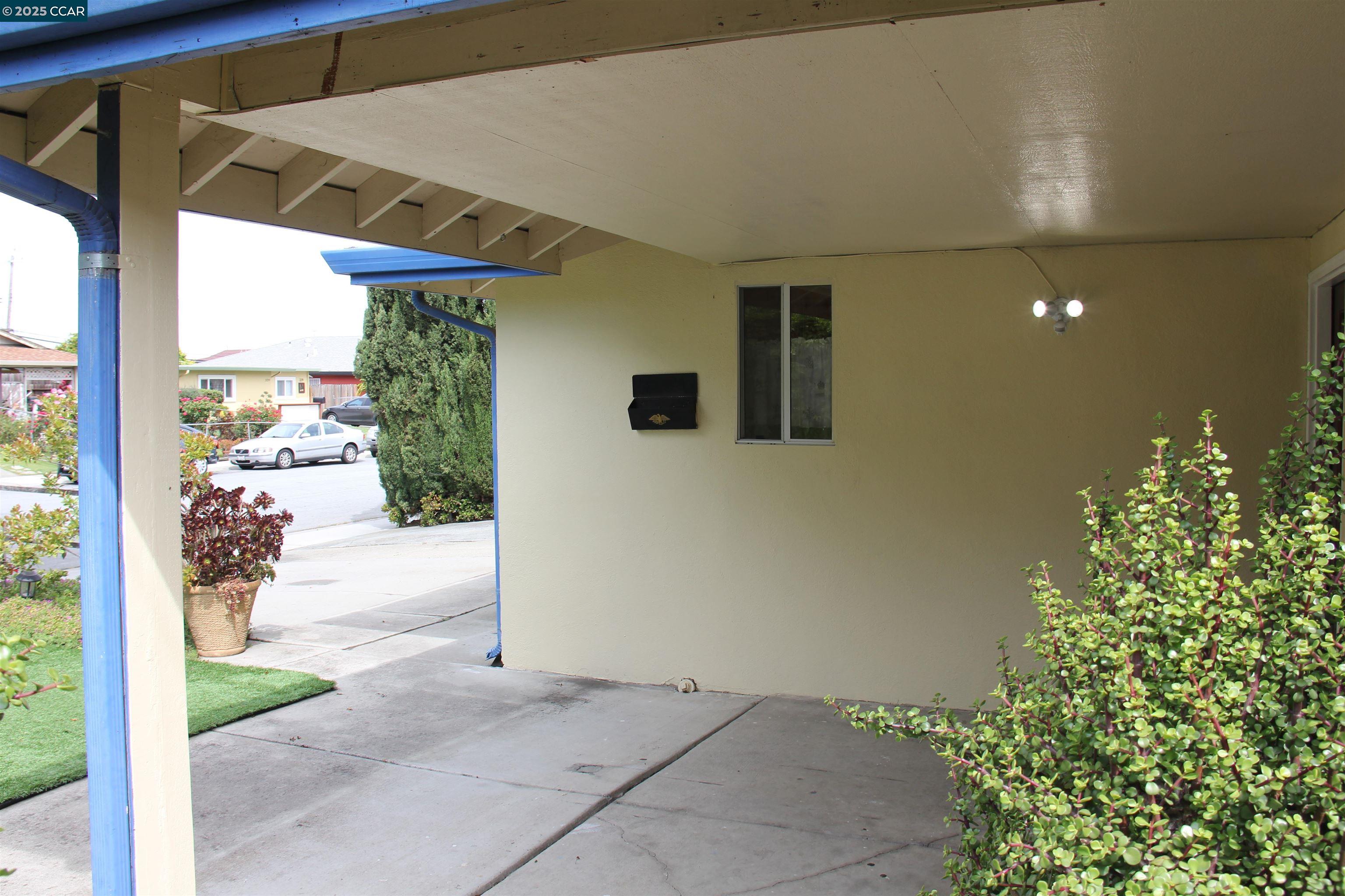 Detail Gallery Image 12 of 35 For 340 Carnegie Dr, Milpitas,  CA 95035 - 4 Beds | 2 Baths